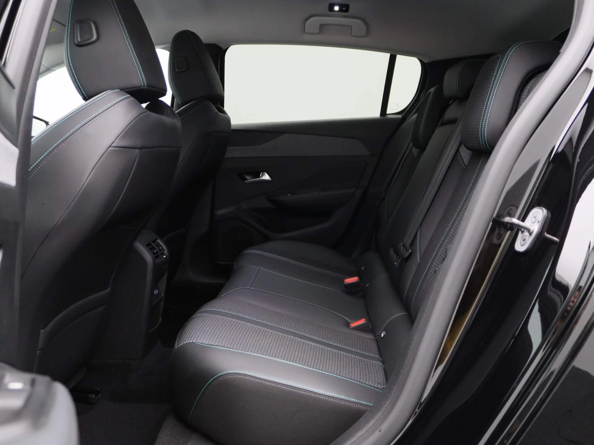 Peugeot 308 1.2 PureTech Allure Pack Business