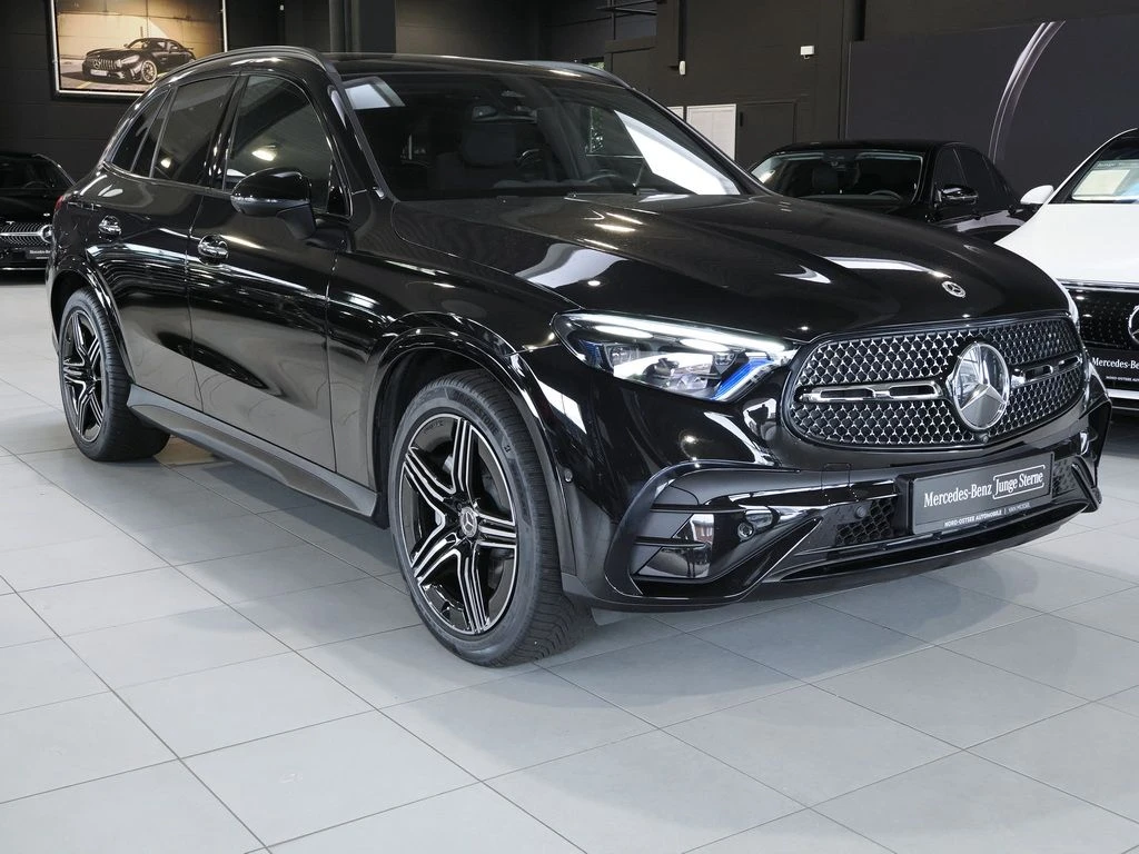 Mercedes-Benz-GLC 220 d-image-4