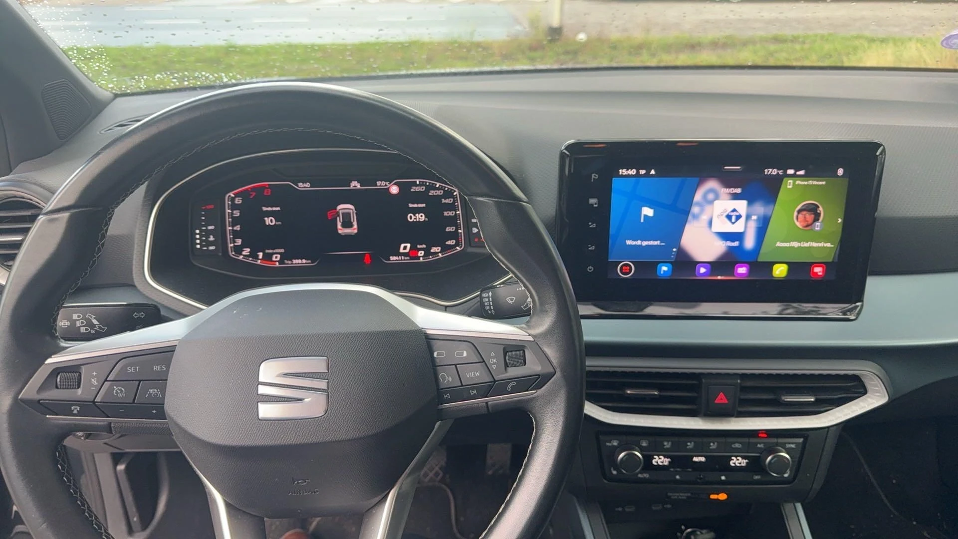 SEAT-Arona-image-7