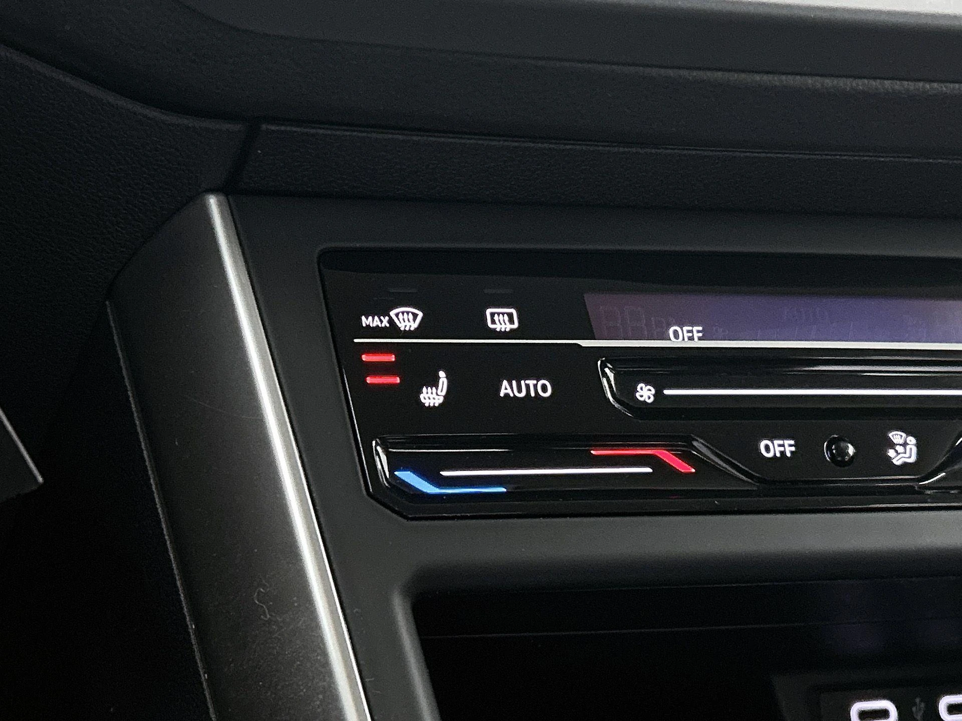 Volkswagen-Polo-image-7