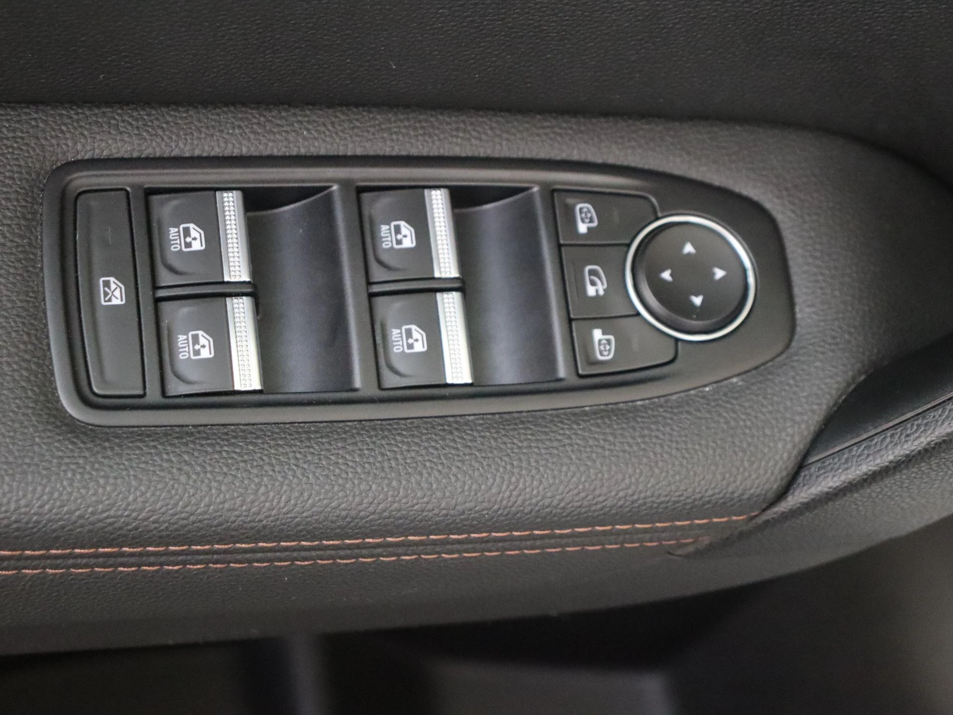 Renault-Captur-image-29