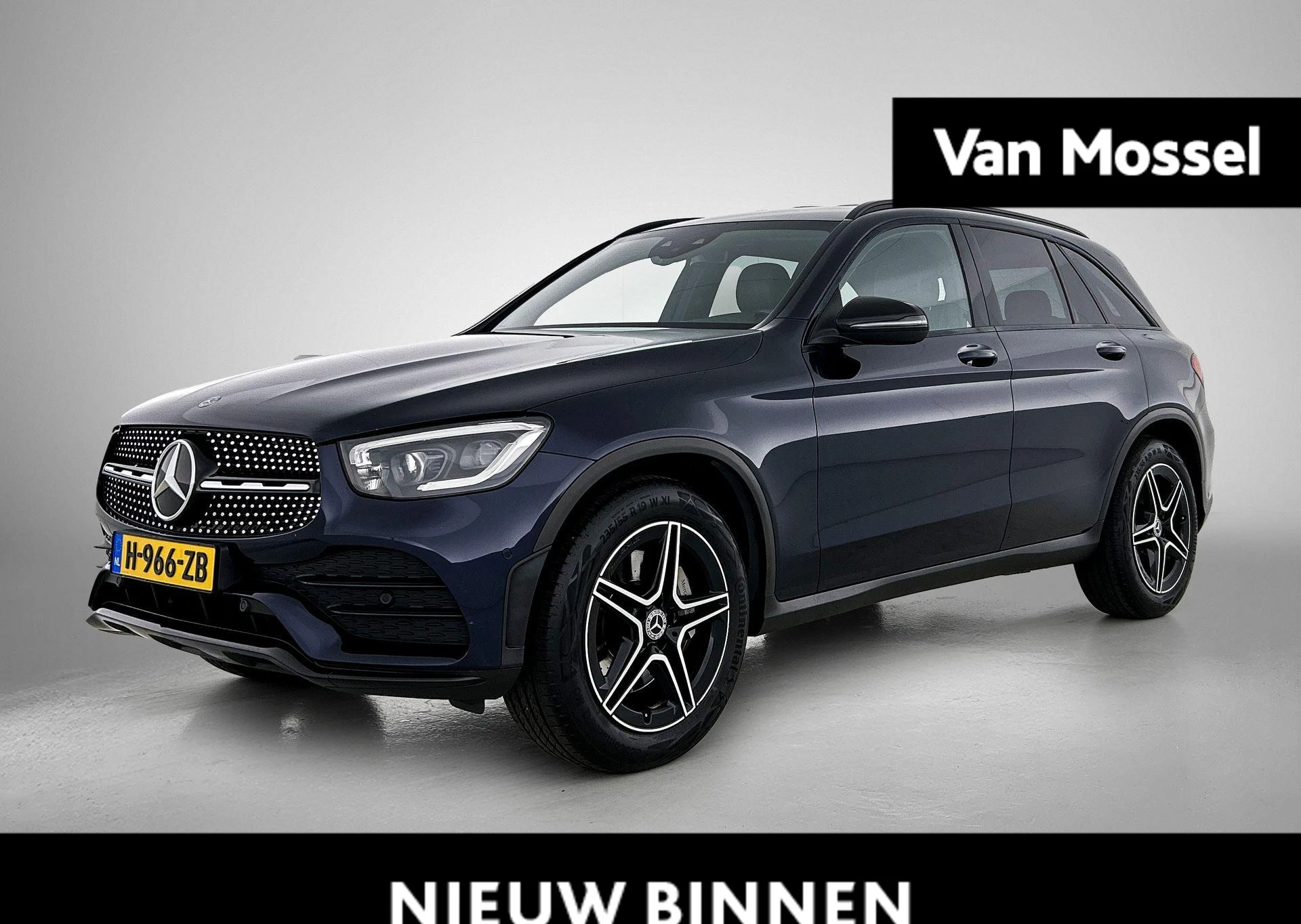 Mercedes-Benz-GLC-image-0