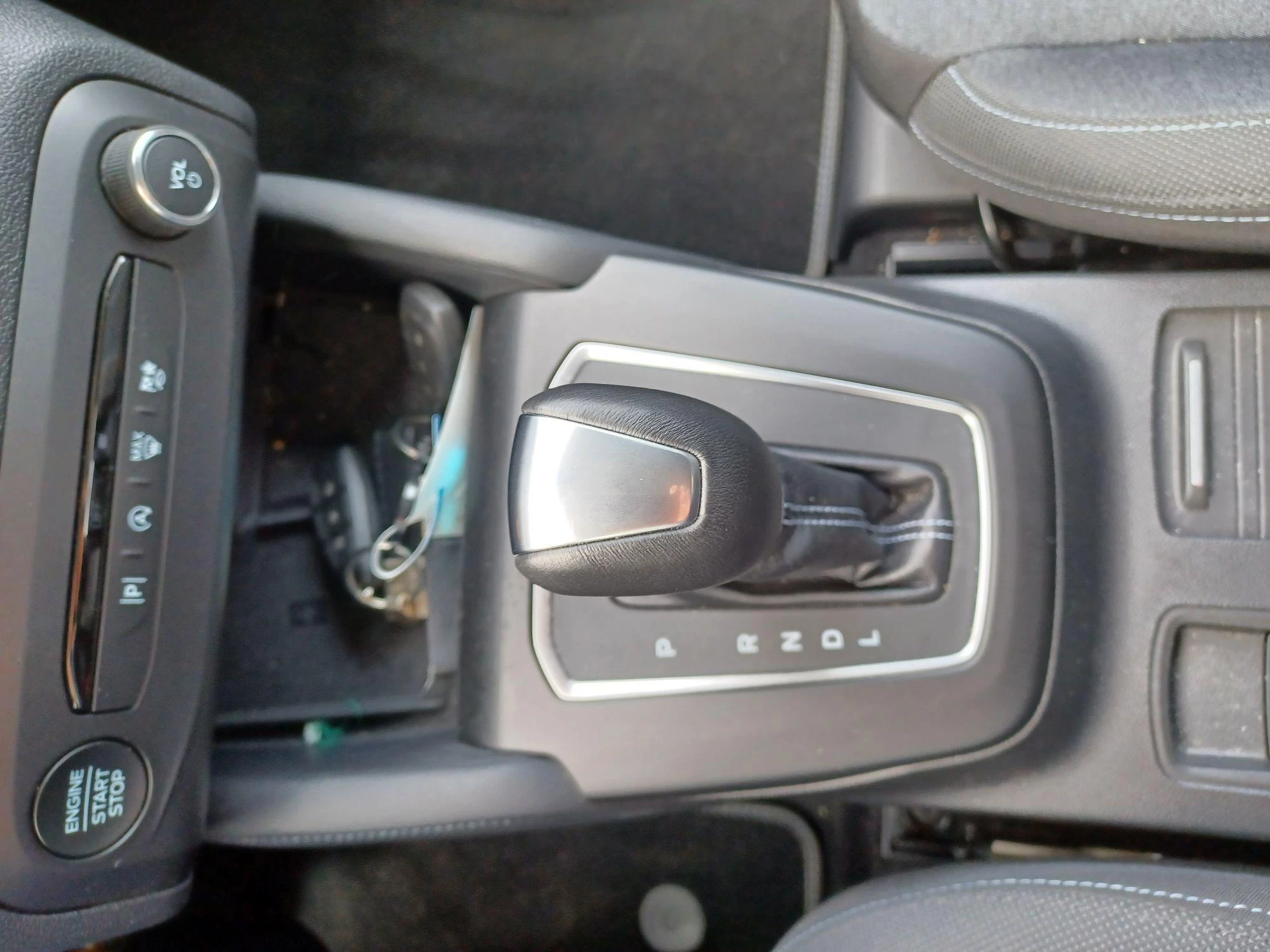 Ford Focus 1.0i EcoBoost MHEV 114kW Active X DCT