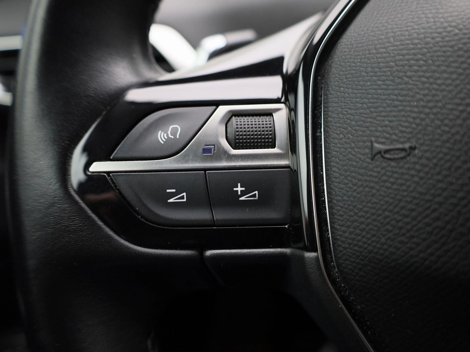 Peugeot-3008-image-18