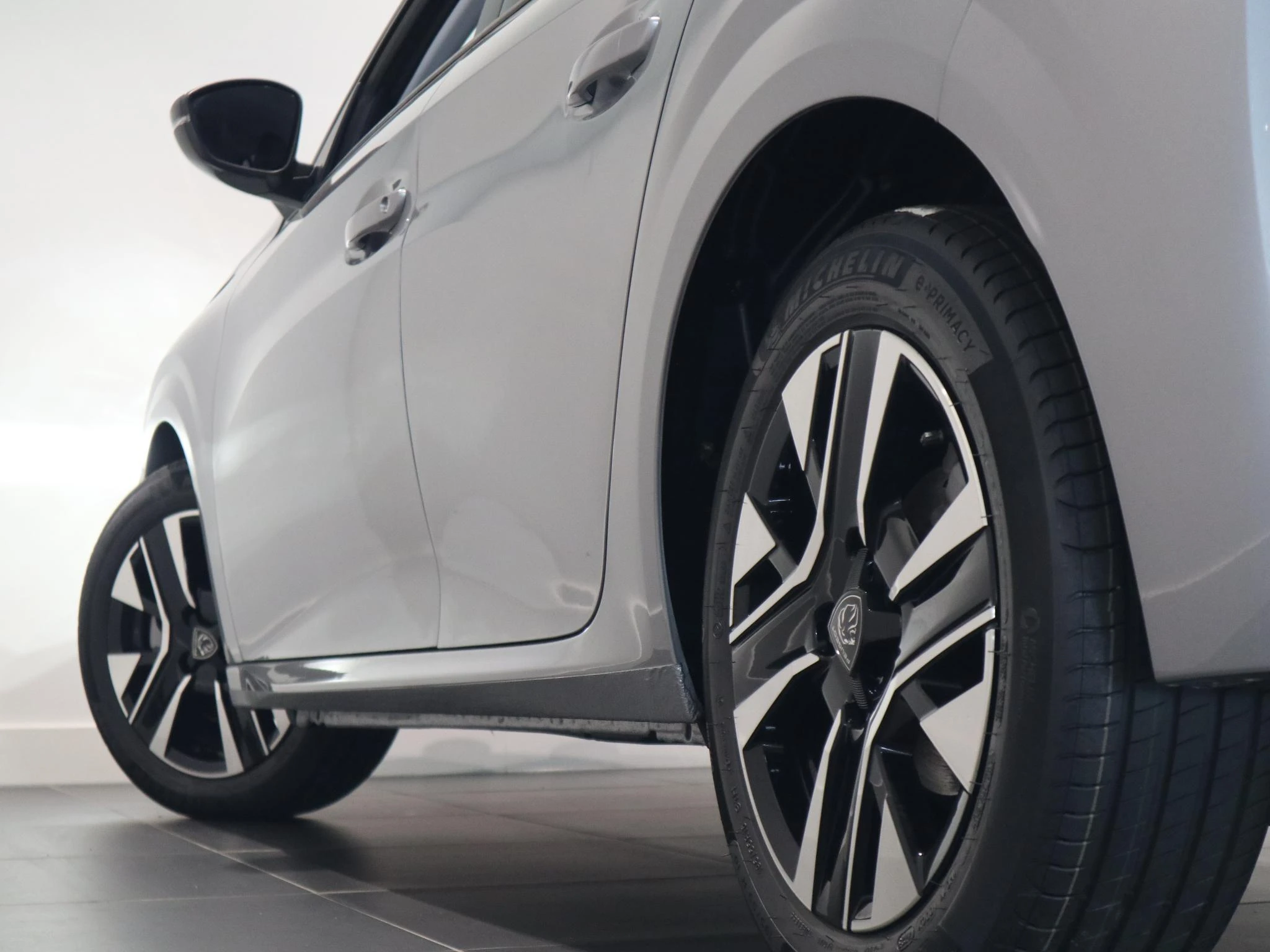 Peugeot-208-image-5