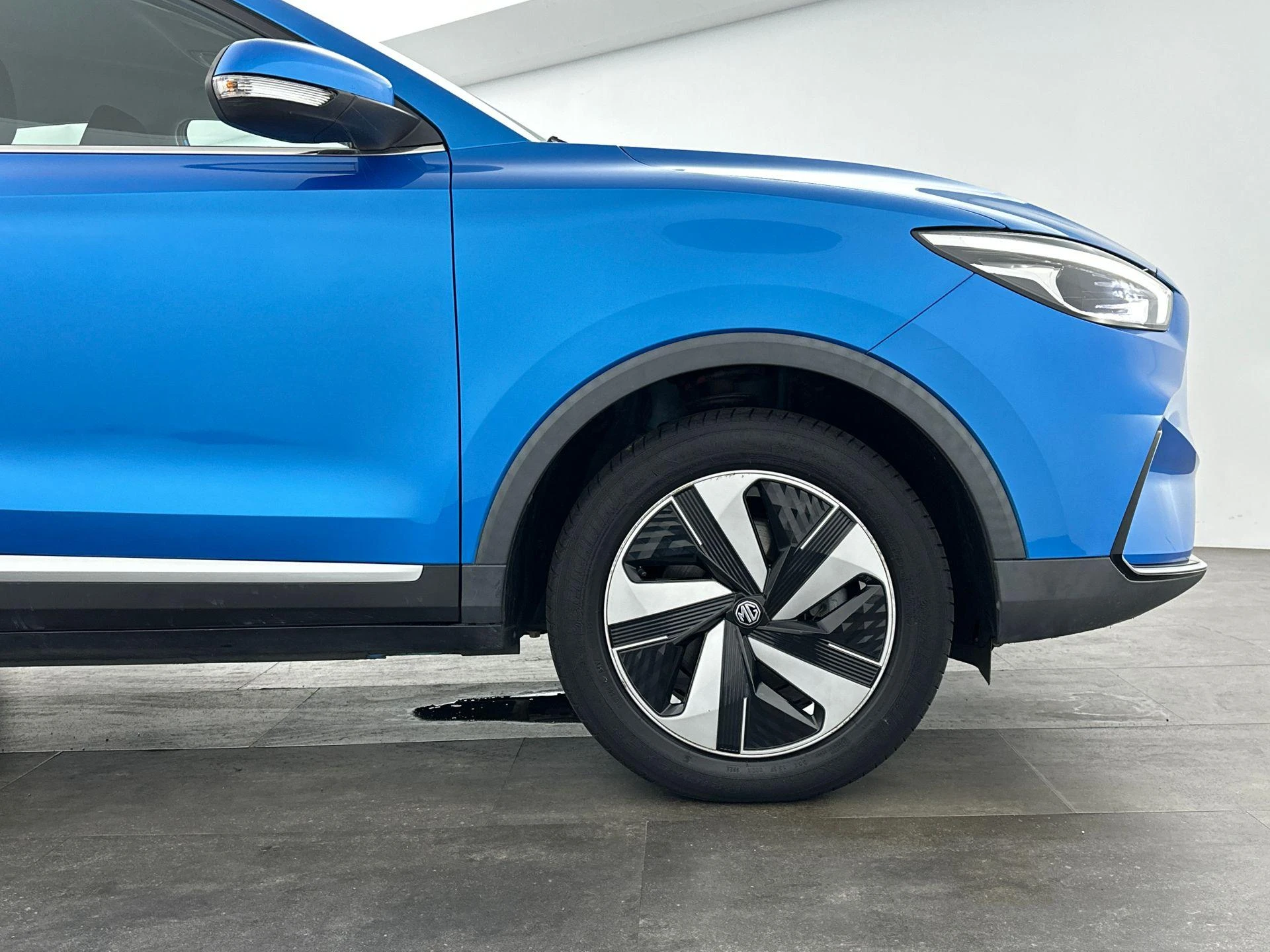 MG-ZS EV-image-30