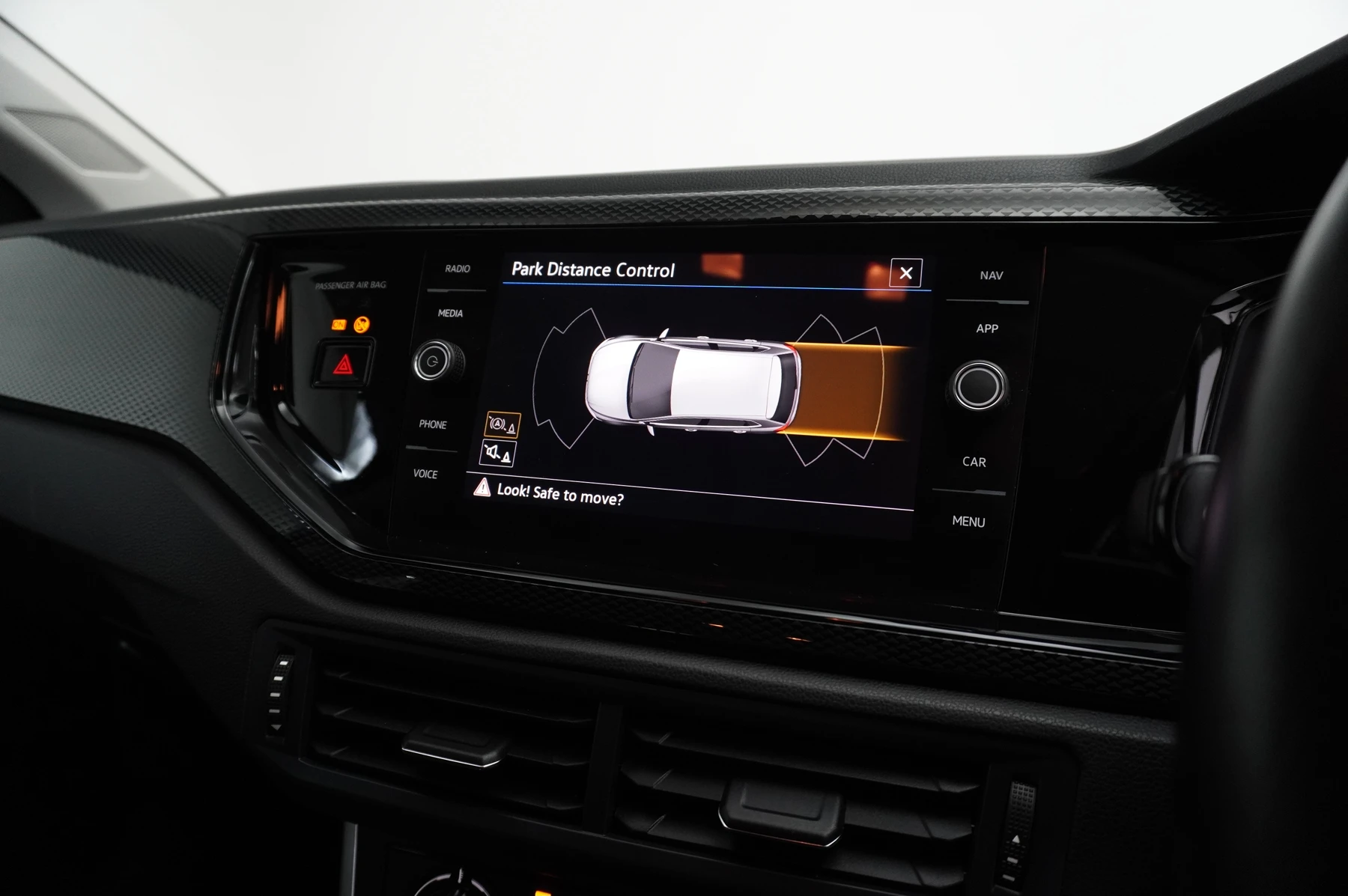 Volkswagen-Polo-image-24