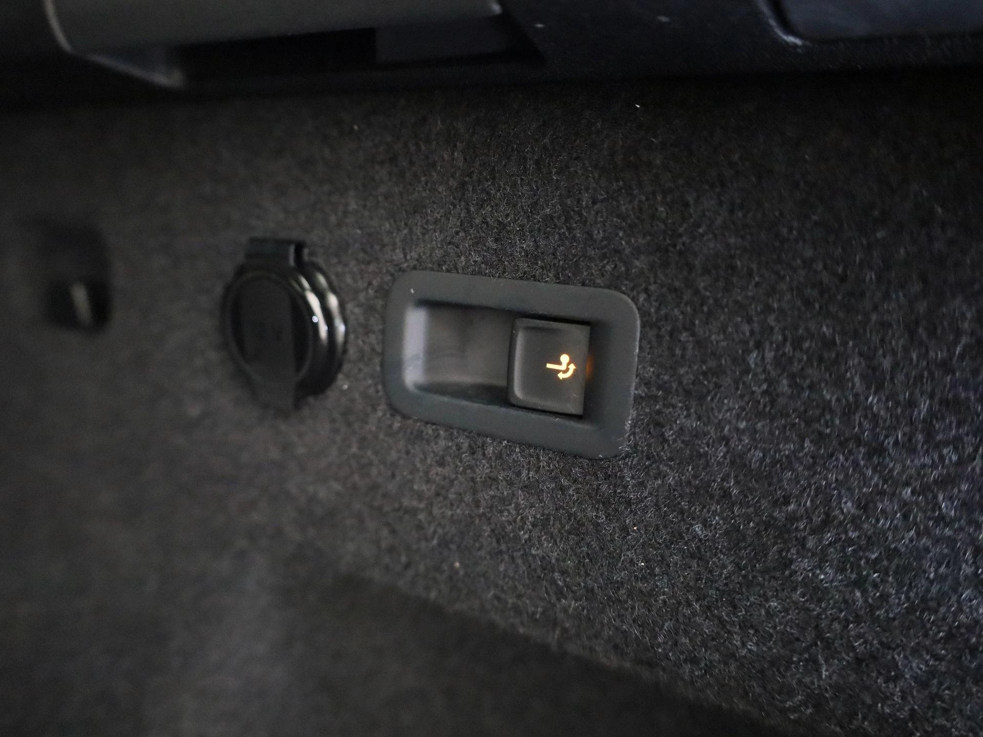 Volkswagen-Tayron-image-14