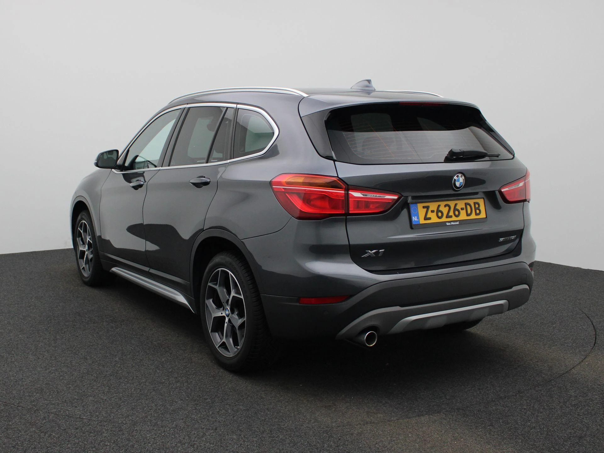 BMW-X1-image-1