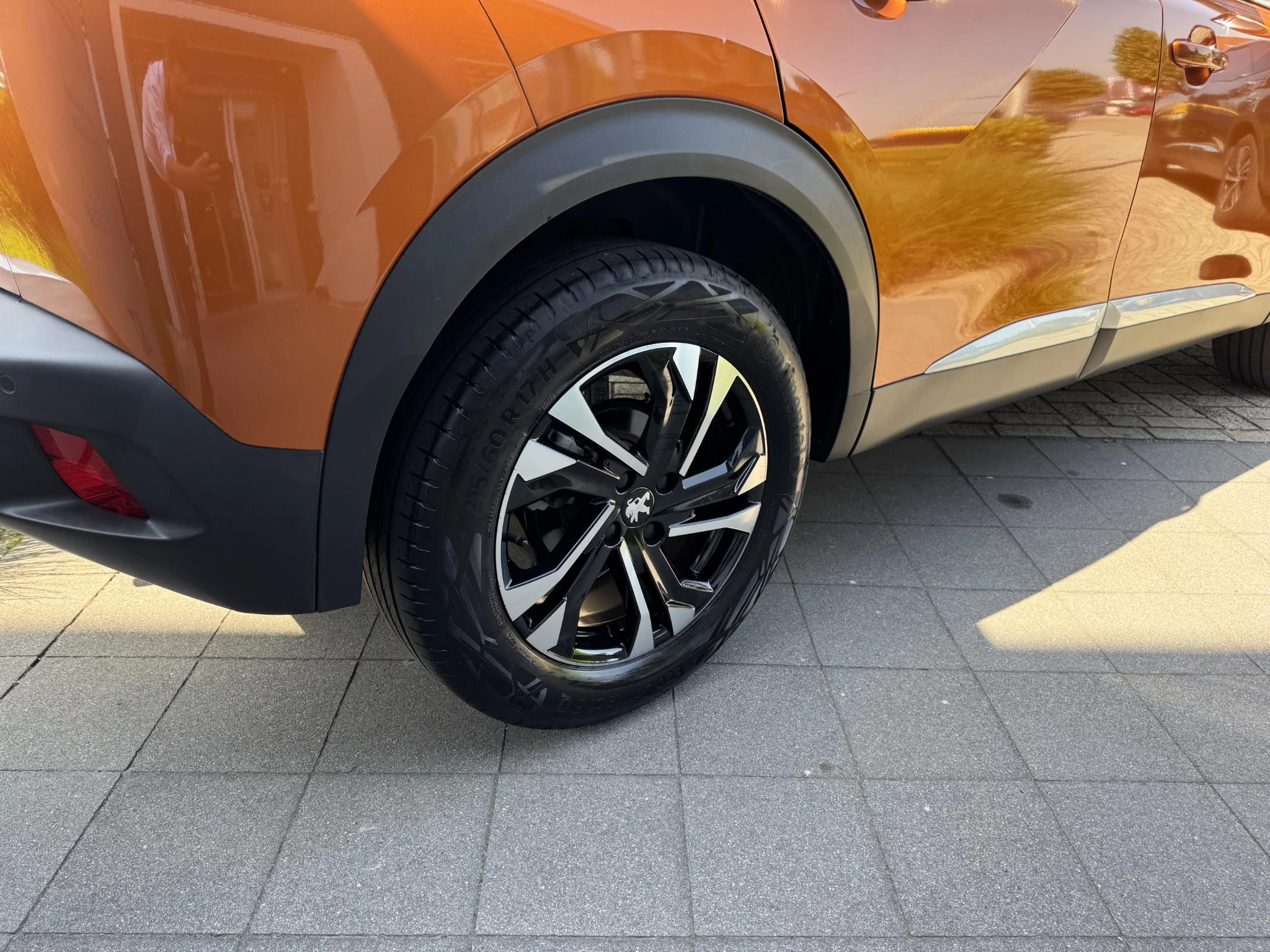 Peugeot-2008-image-12