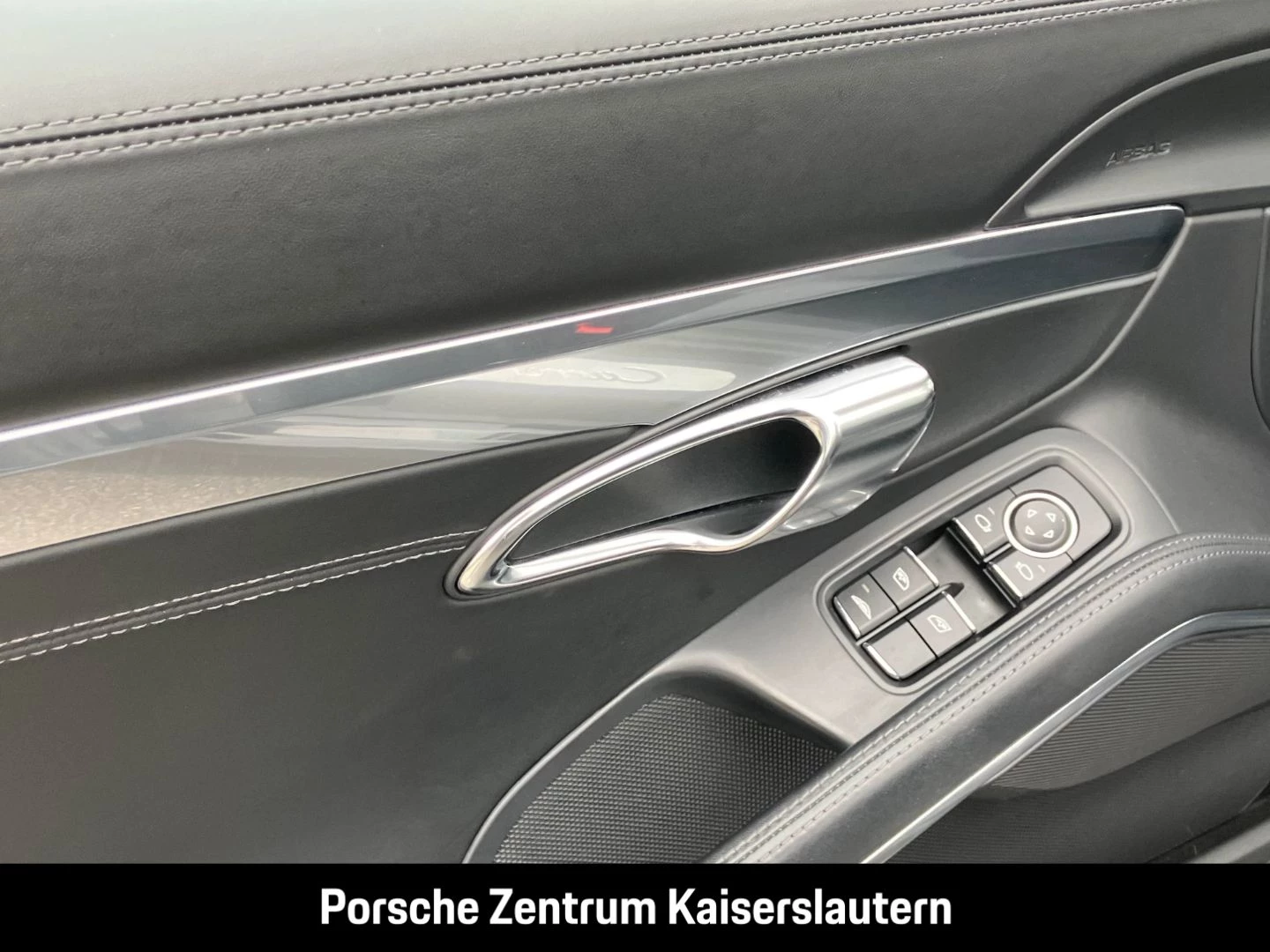 Porsche 911 991 Carrera Cabriolet Sportabgas PASM BOSE carrera