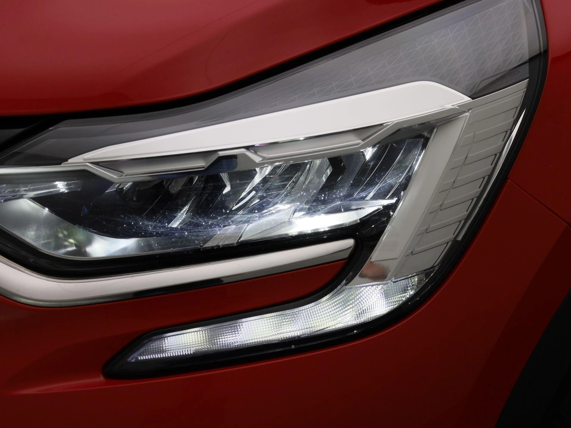 Renault-Captur-image-12