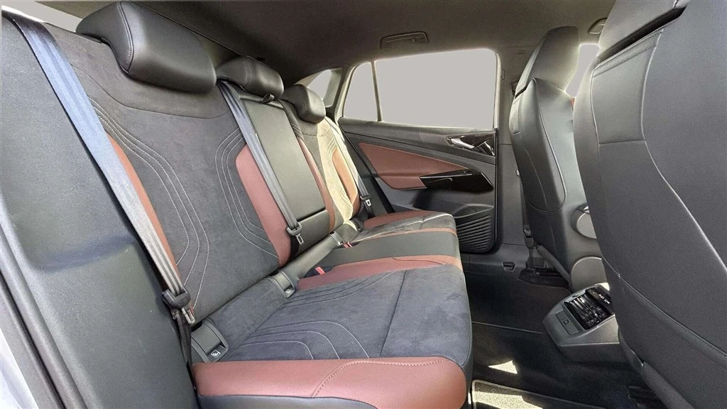 Volkswagen-ID.4-image-21