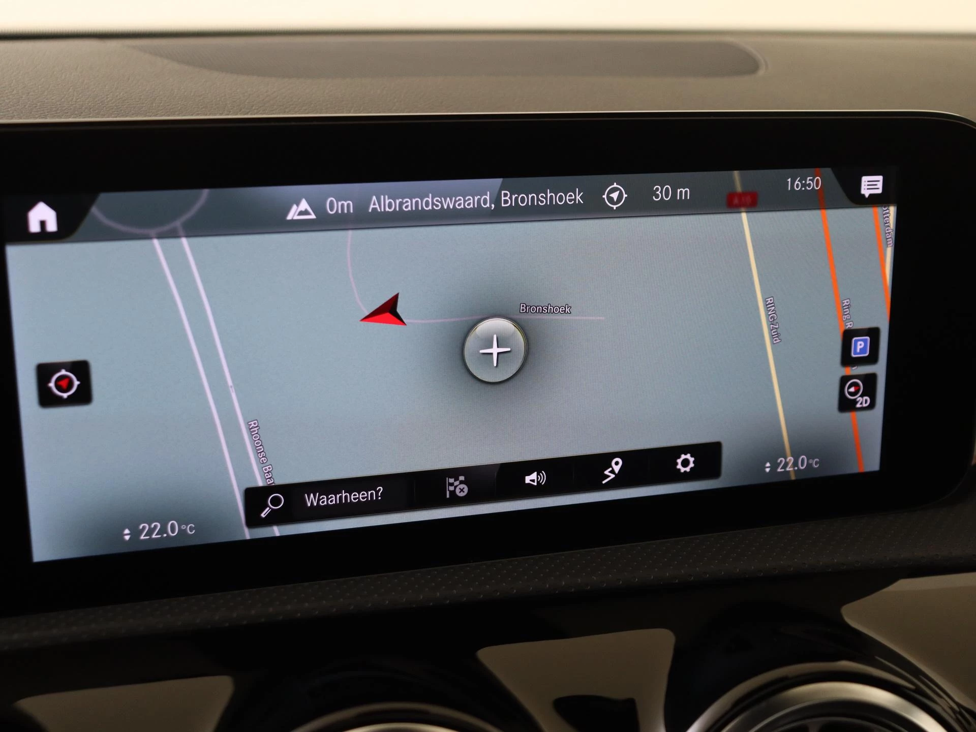 Mercedes-Benz-CLA-image-20