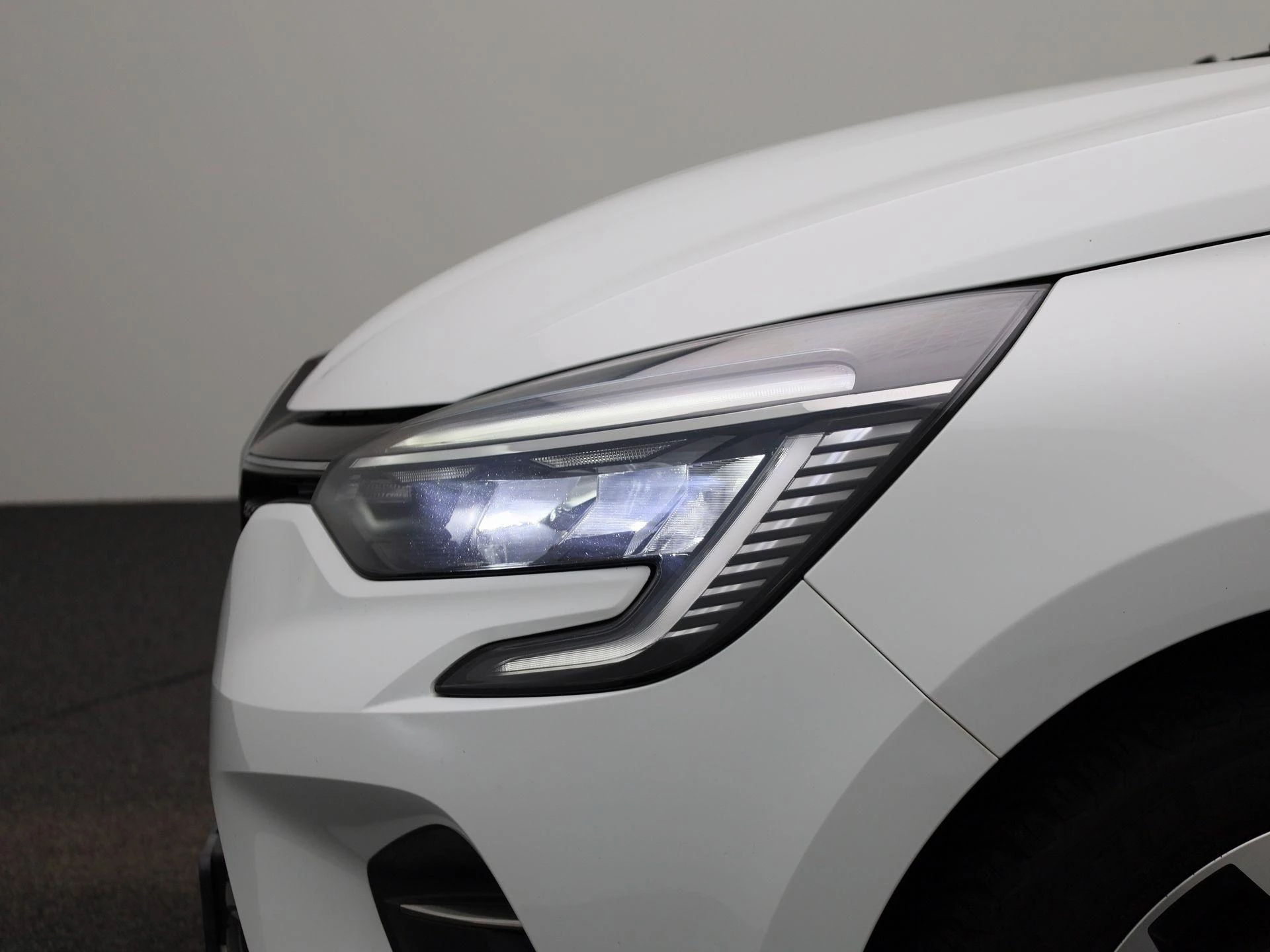 Renault-Clio-image-14