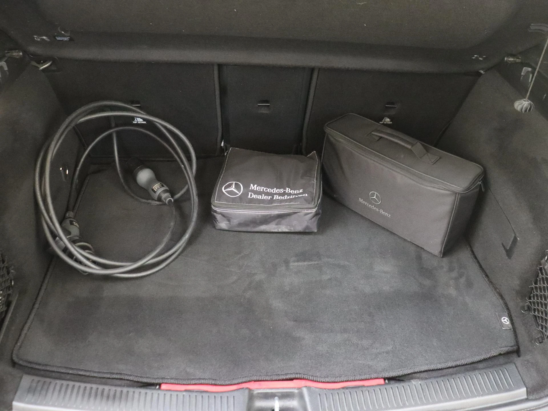 Mercedes-Benz-B-Klasse-image-28