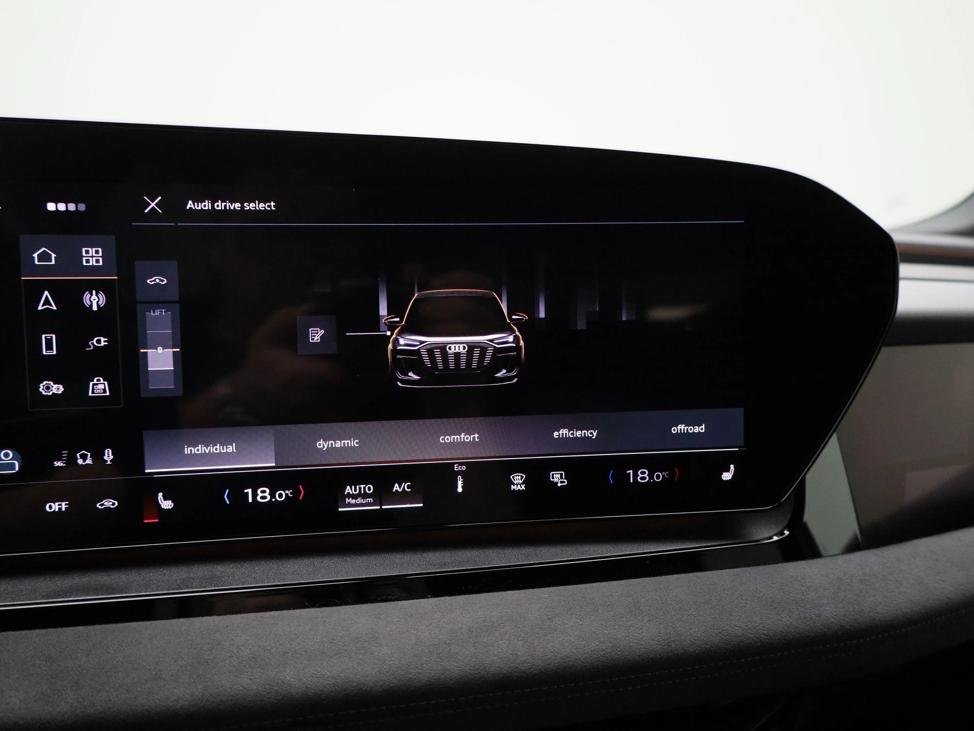Audi-Q6 e-tron-image-38