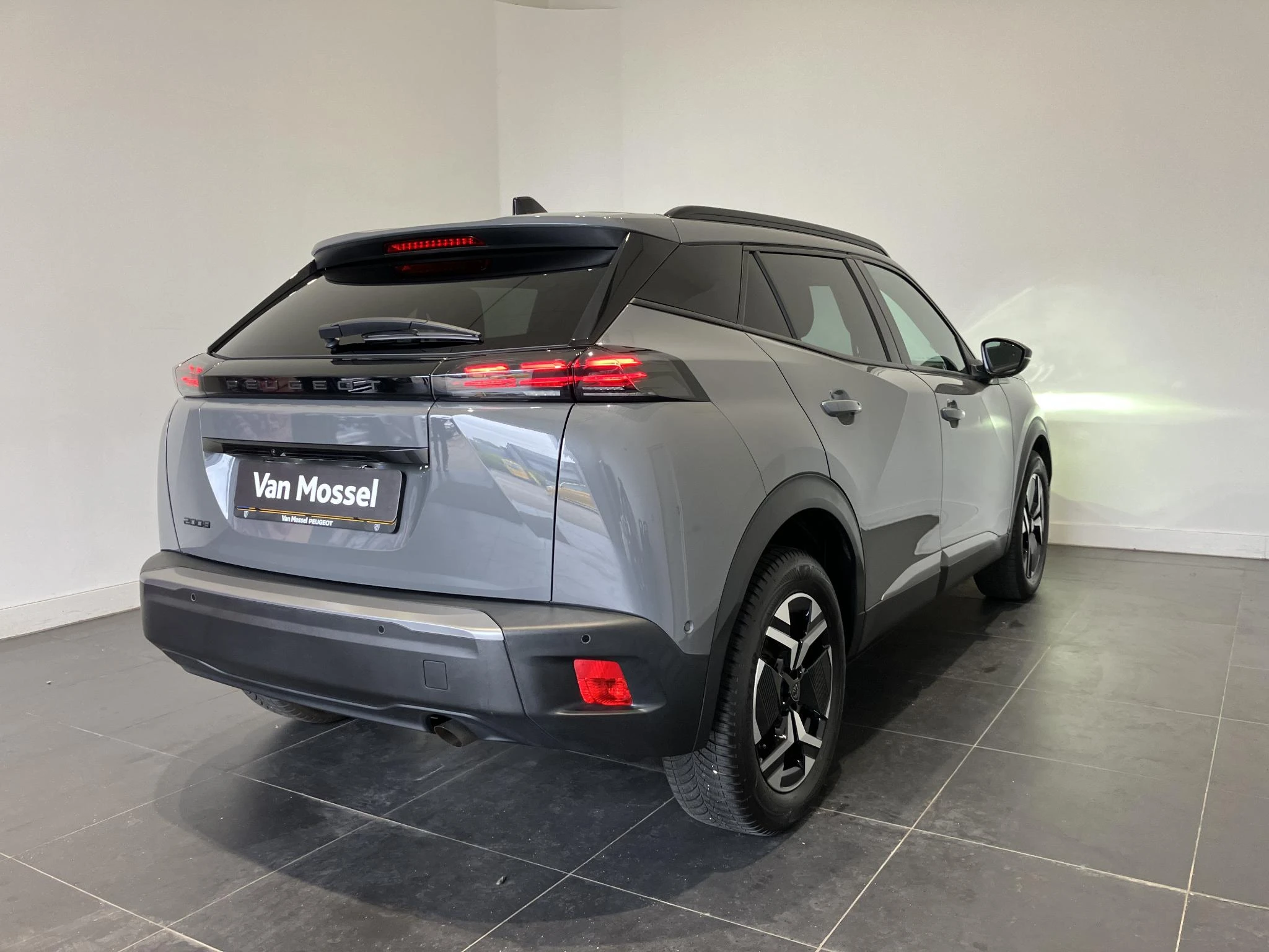 Peugeot-2008-image-8