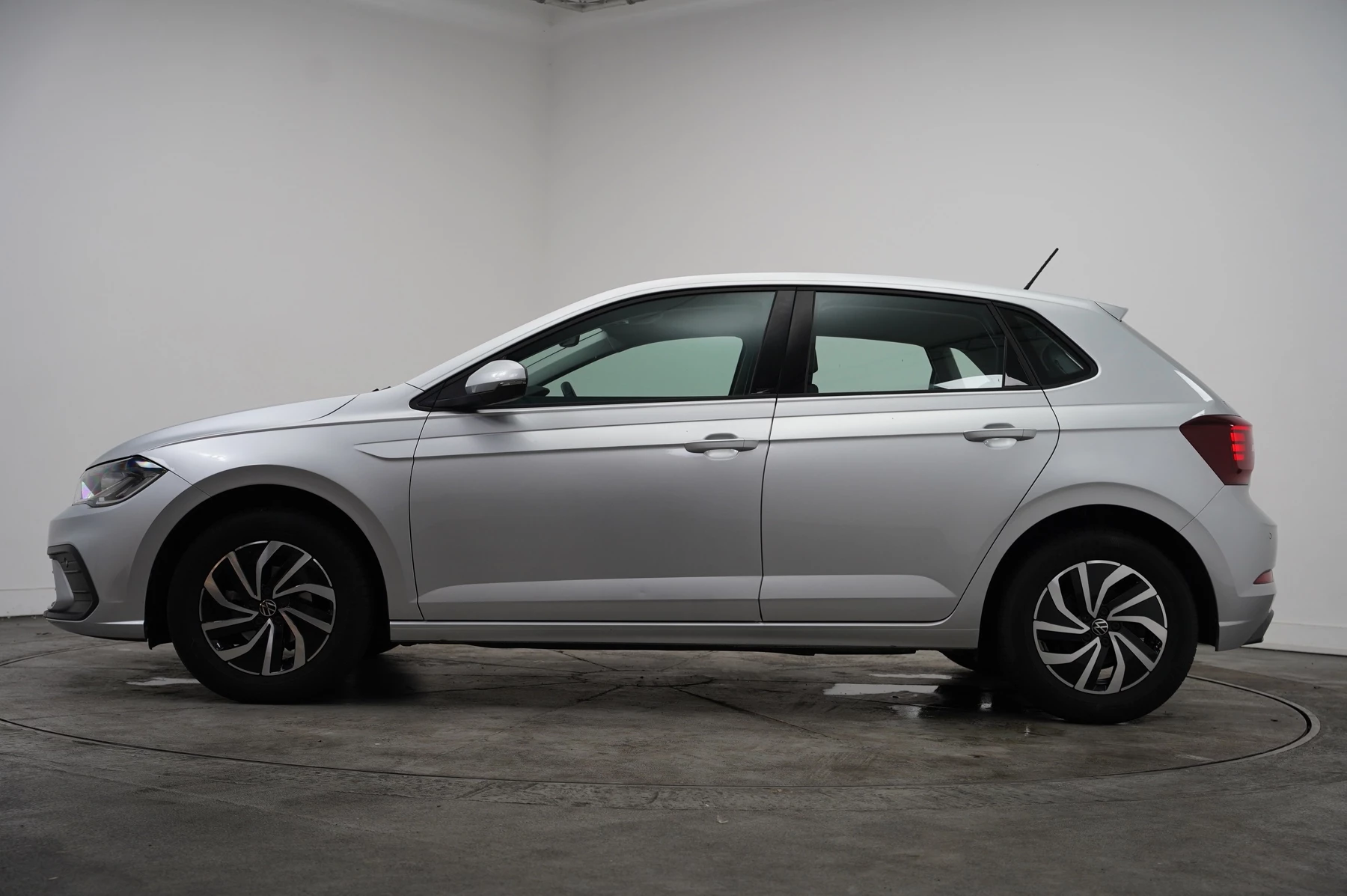 Volkswagen Polo 1.0 TSI Life 5dr