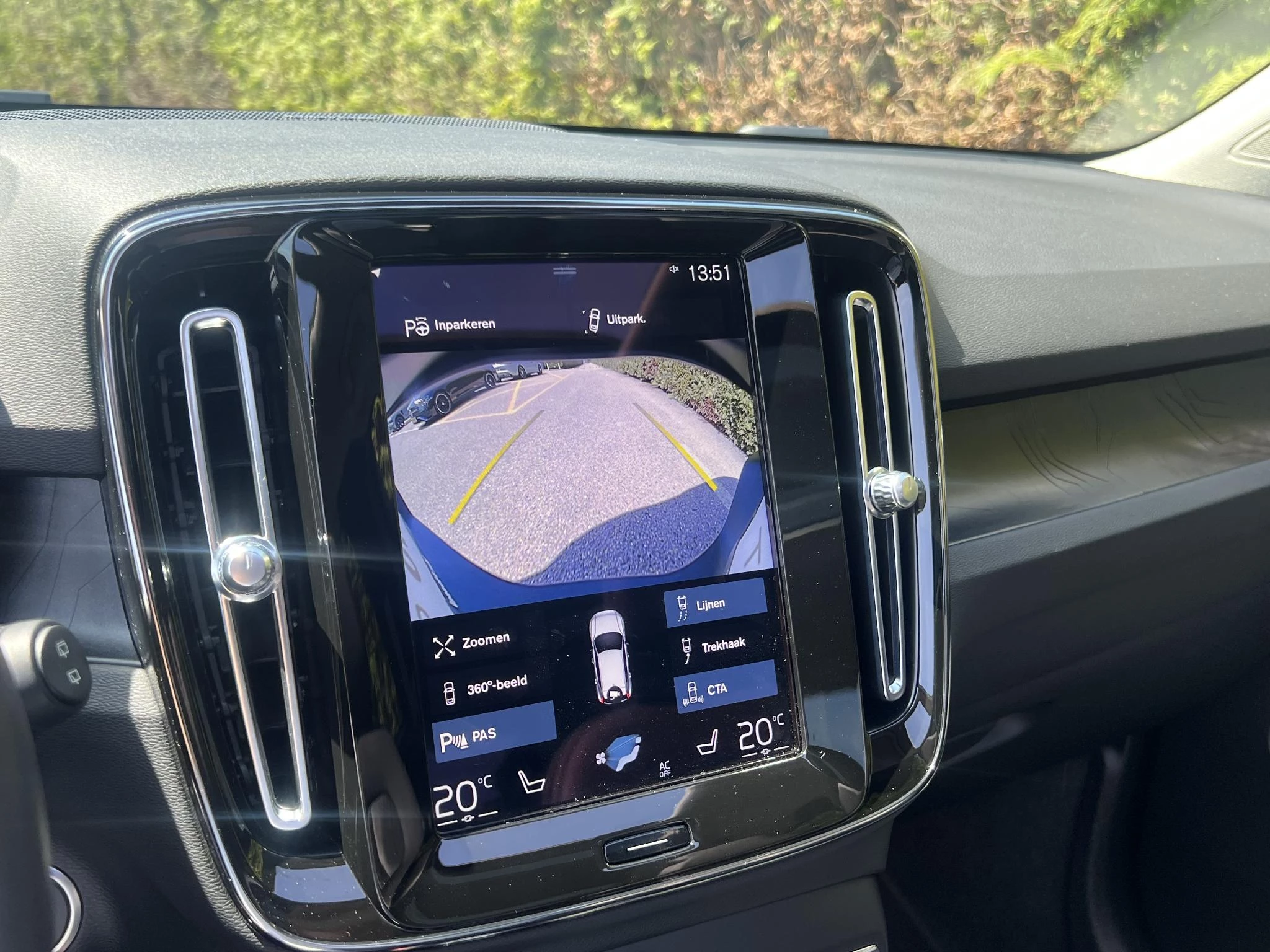Volvo-XC40-image-6