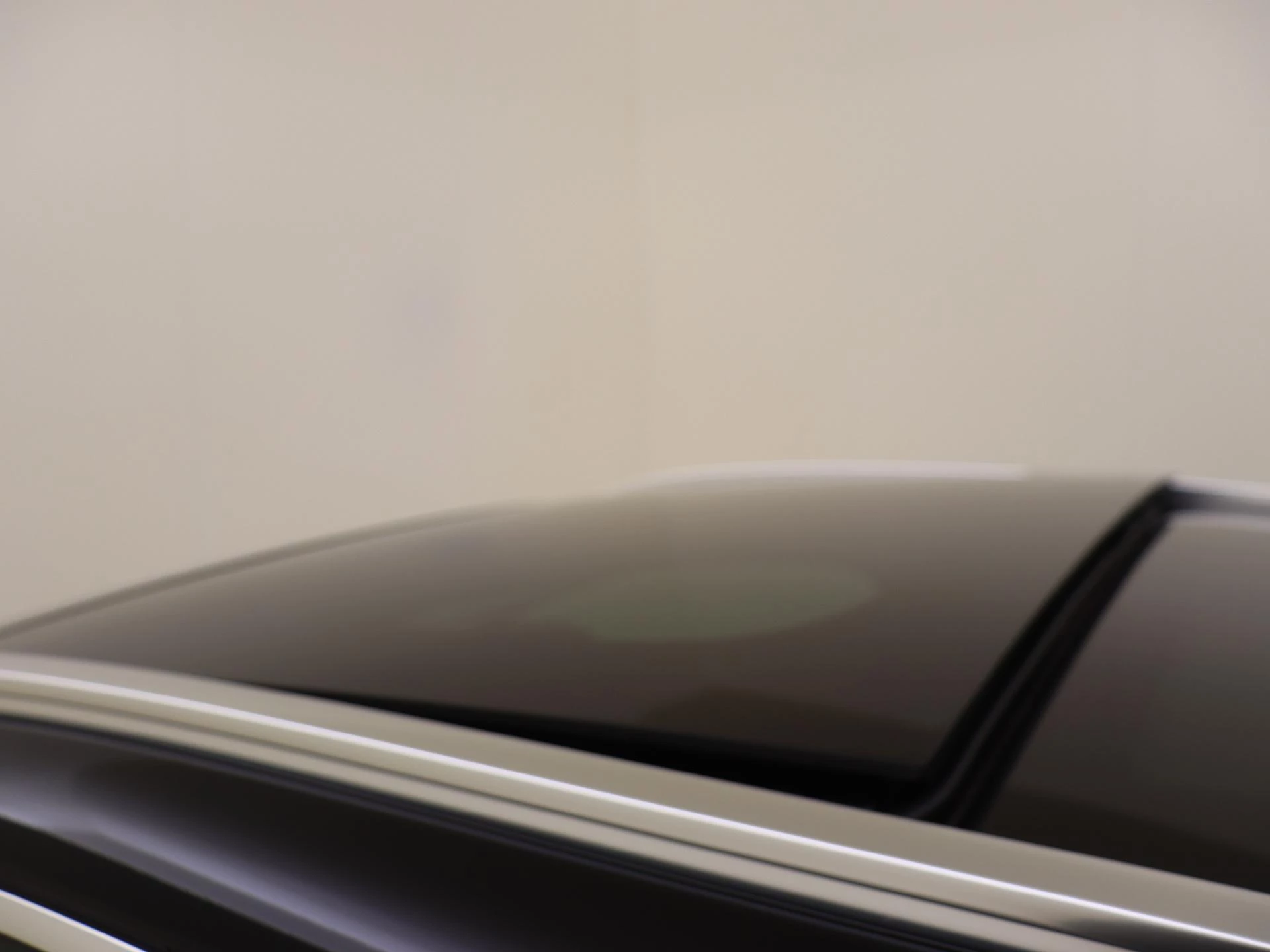 Mercedes-Benz-GLA-image-32
