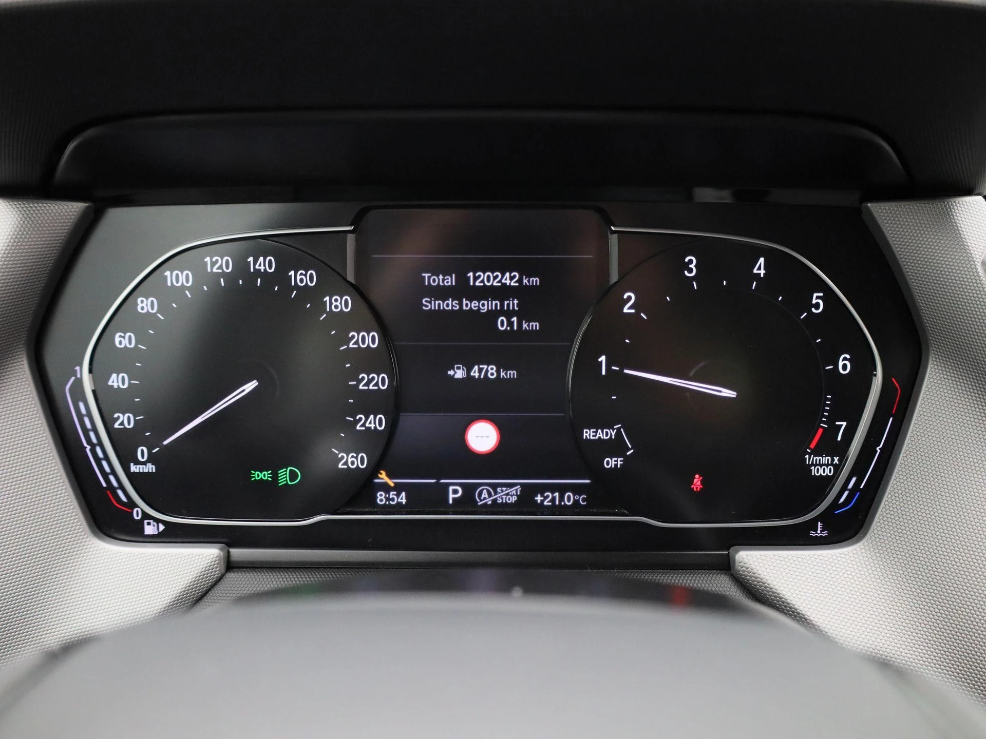 BMW-1 Serie-image-16