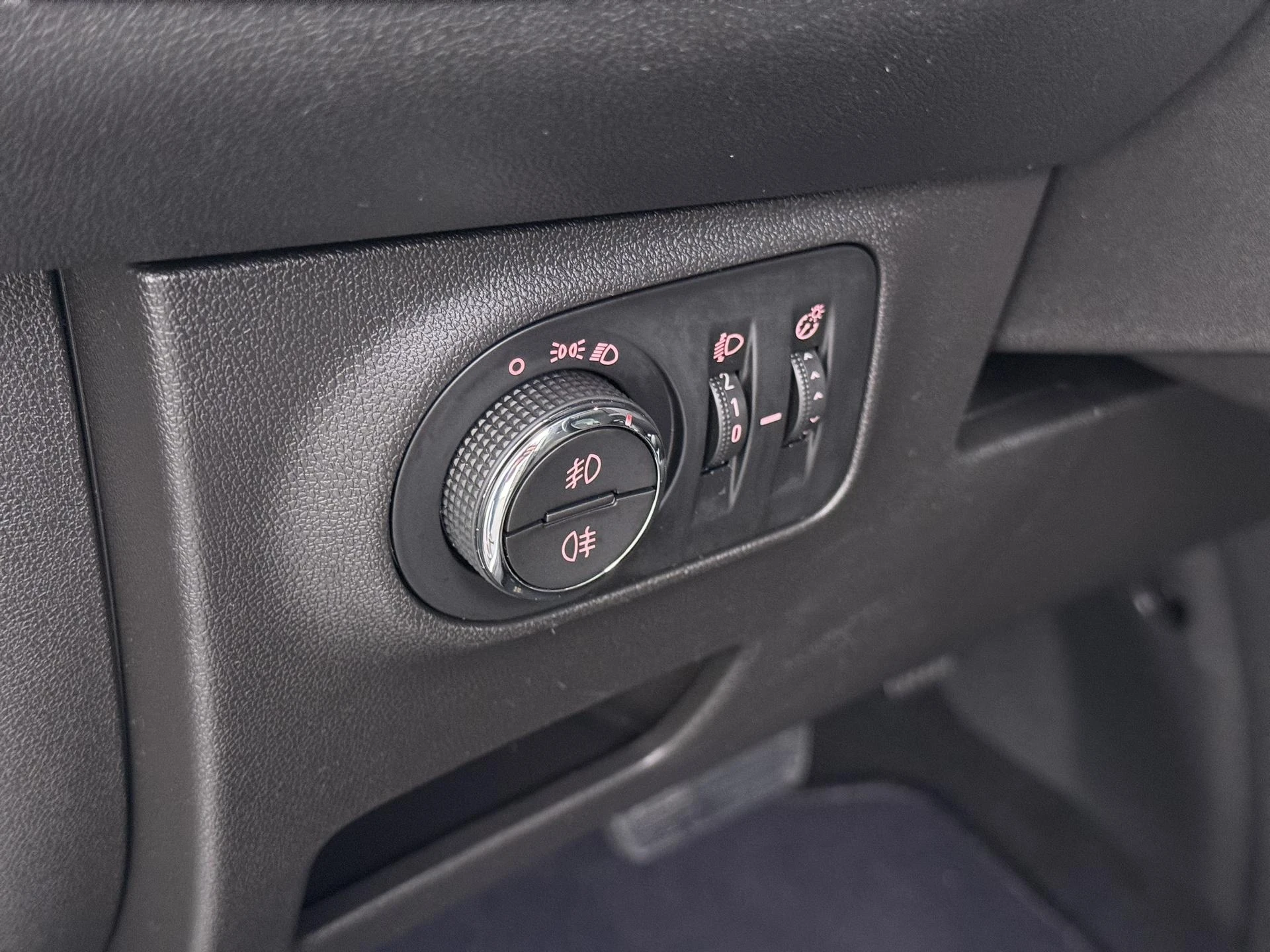 Opel-Corsa-image-14