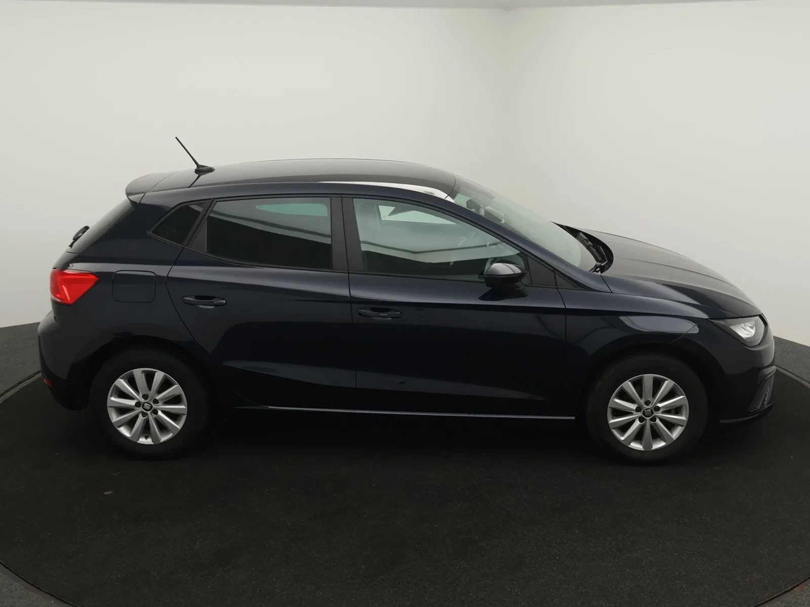 SEAT Ibiza 5P/D New Ibiza Move+ 1.0TSI 95PK *CAMERA*PDC*CRUISE CONTROL*NAVI*APP-CONNECT*...*