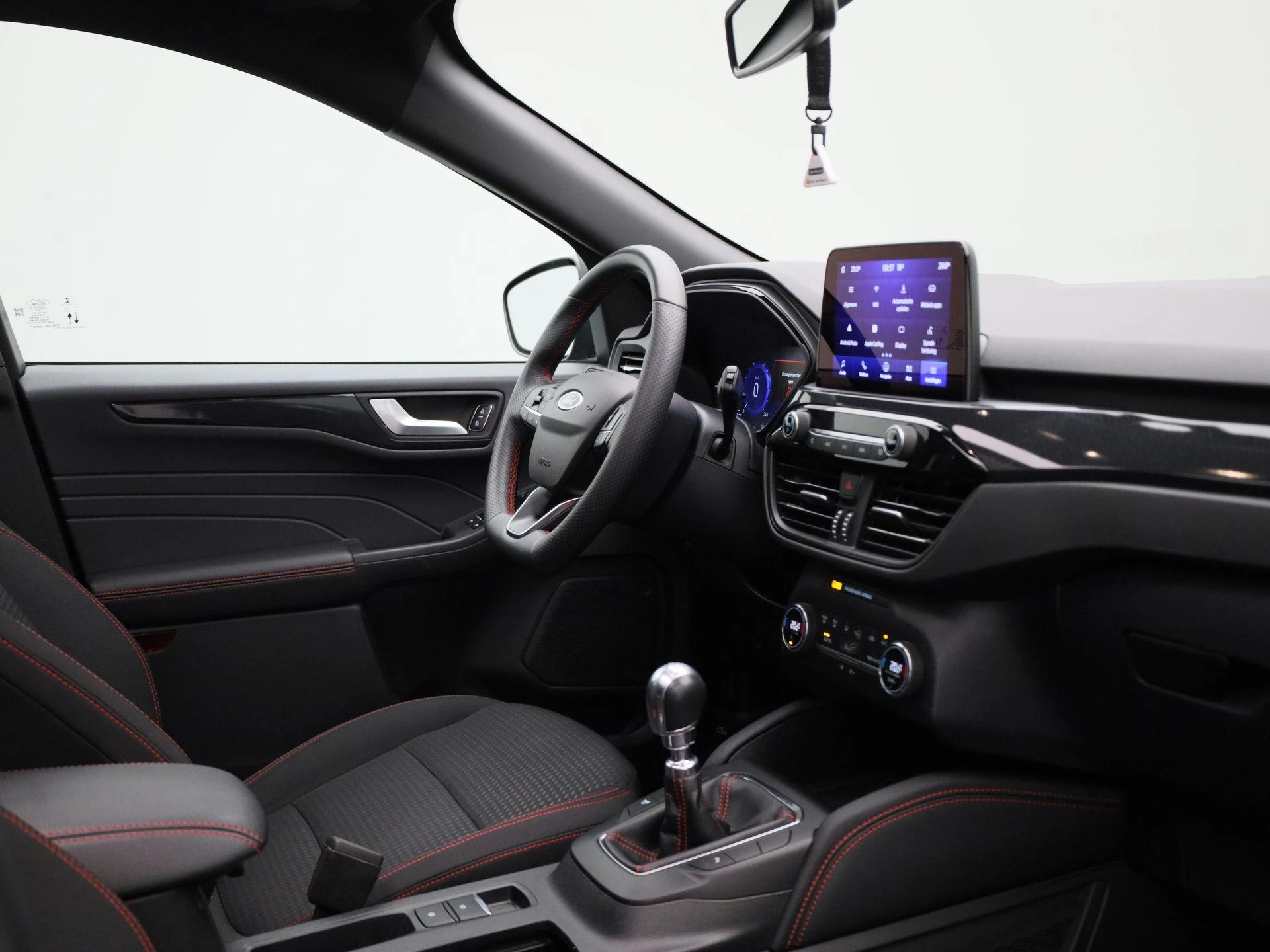 Ford-Kuga-image-29