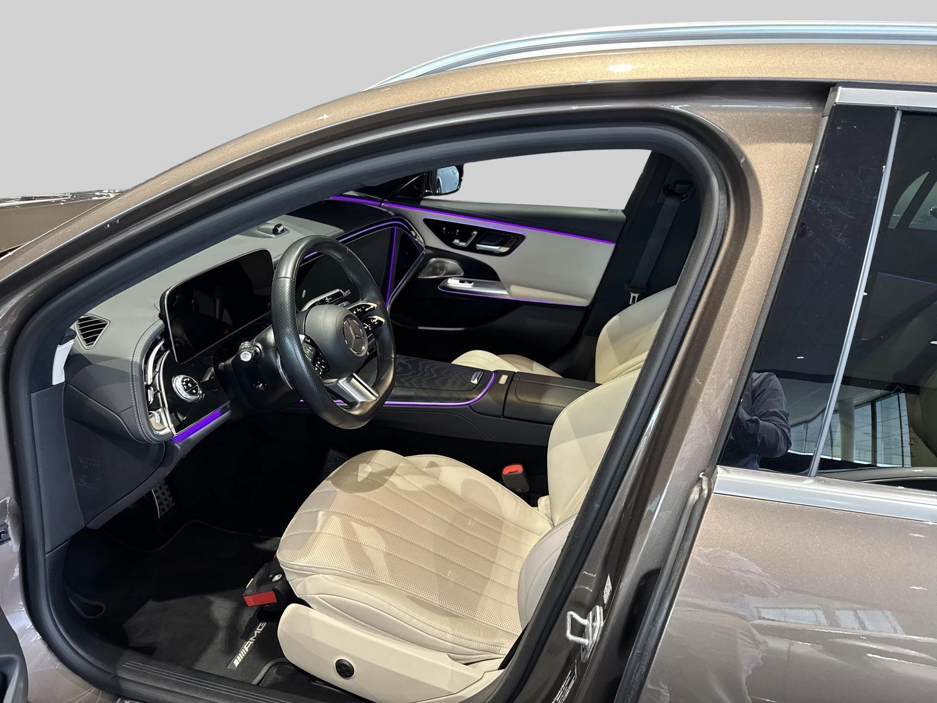 Mercedes-Benz Classe E 220 d AMG Line Estate + SUPERSCREEN + PANO + BURMESTER + LEDER +