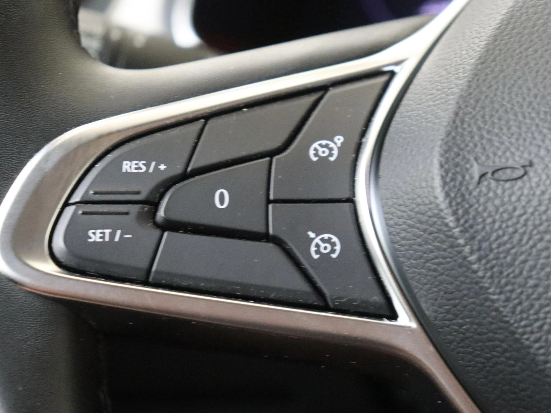 Renault-Captur-image-13