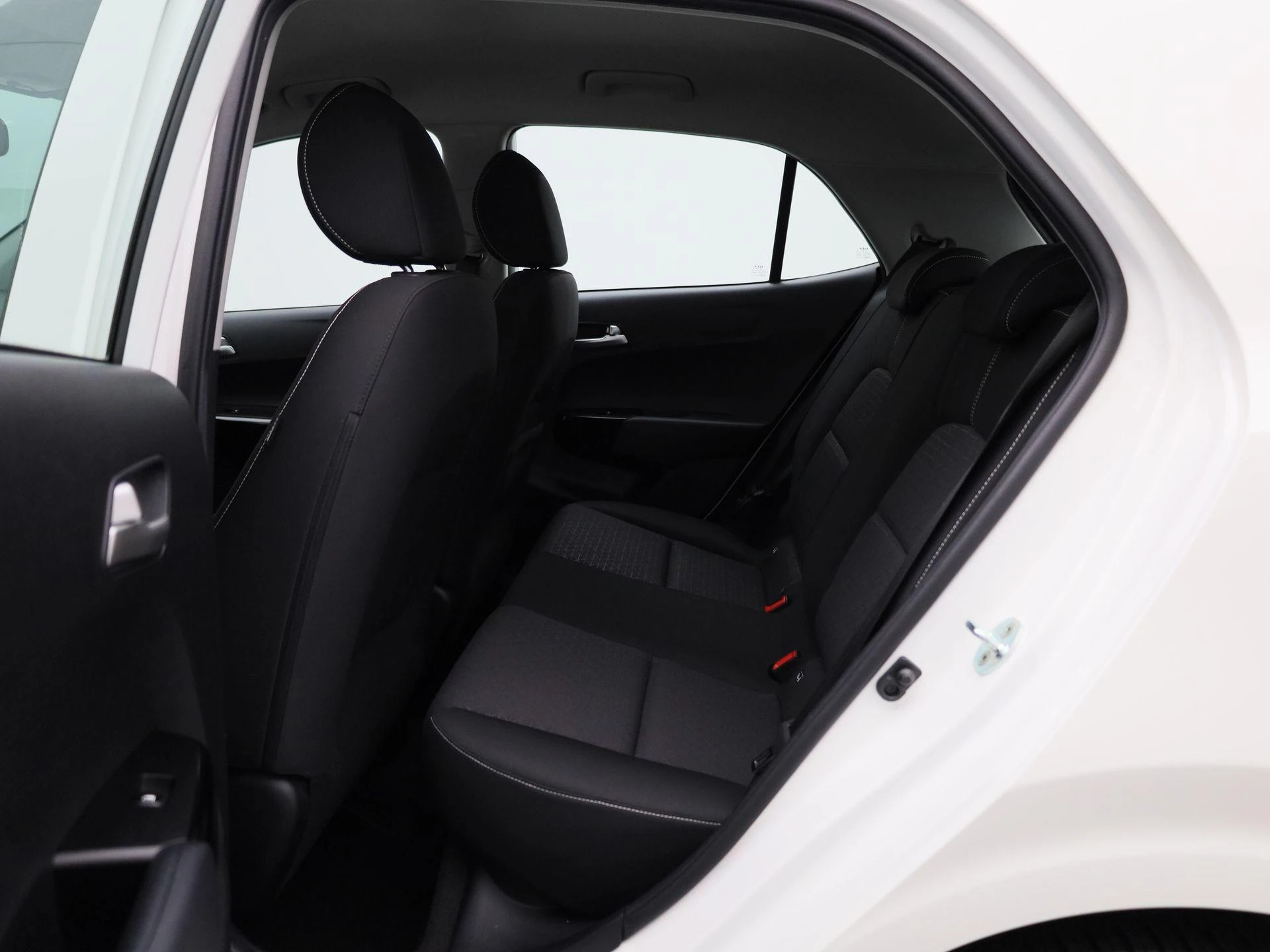 Kia-Picanto-image-10