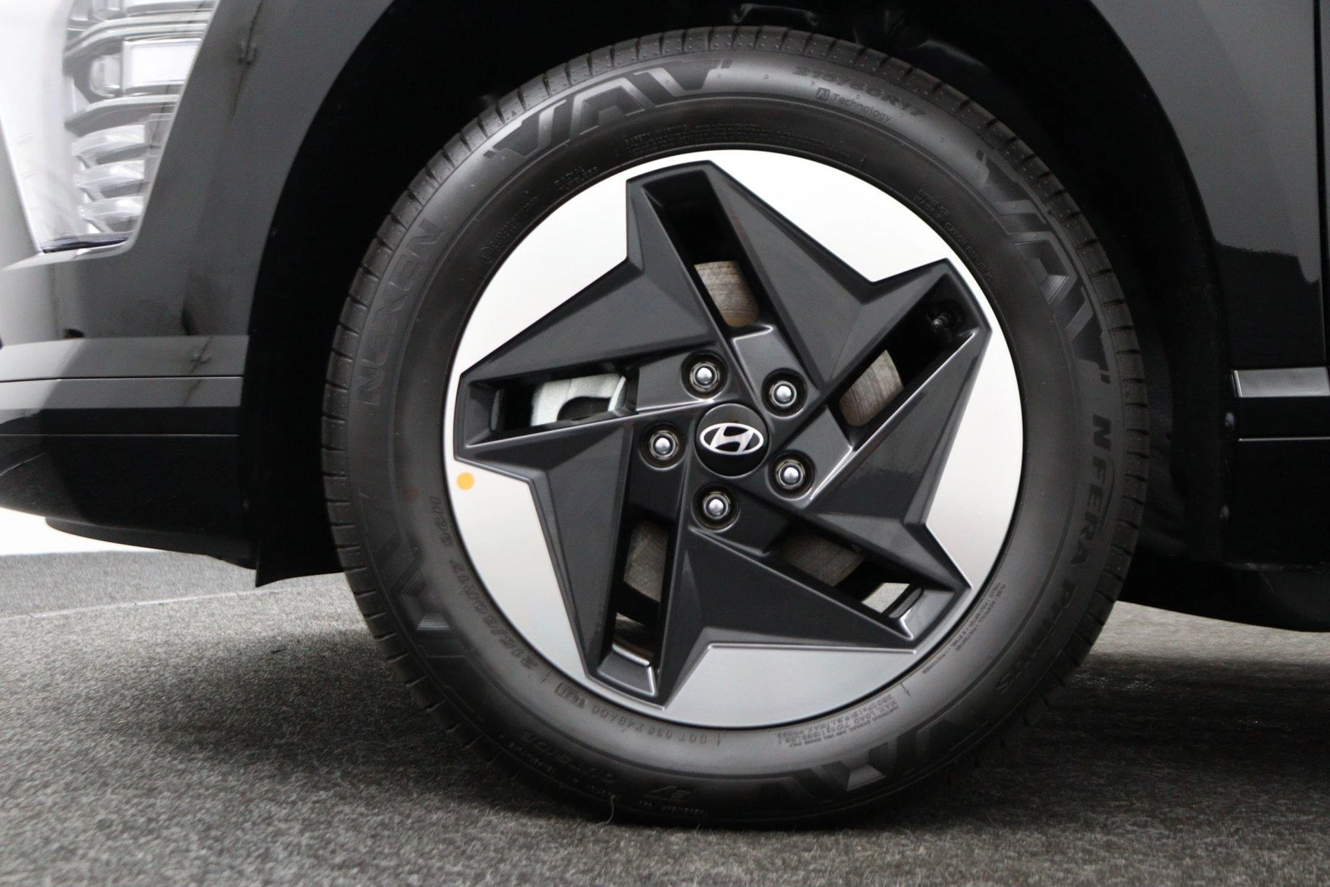 Hyundai-Kona-image-31
