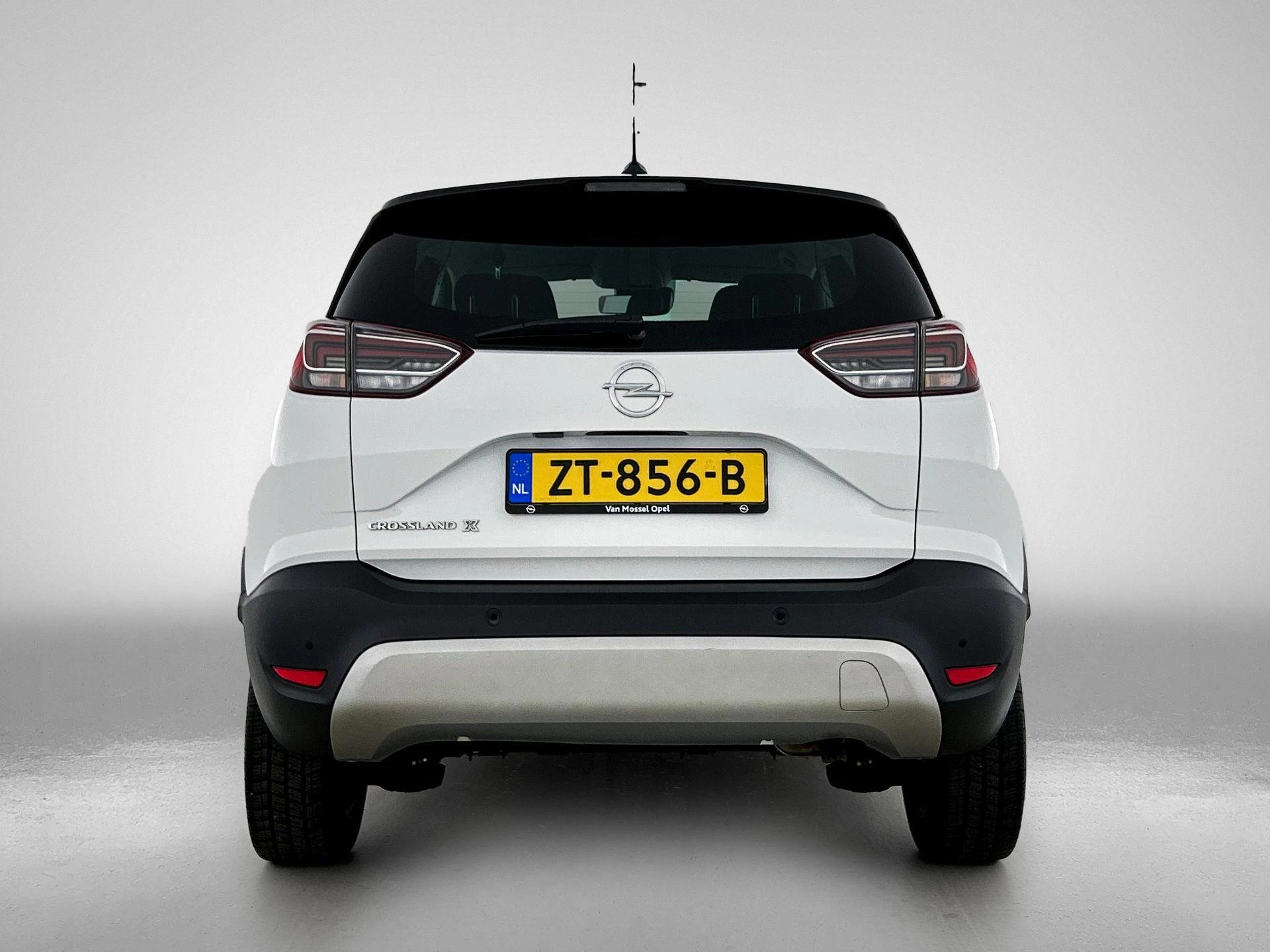 Opel-Crossland X-image-2
