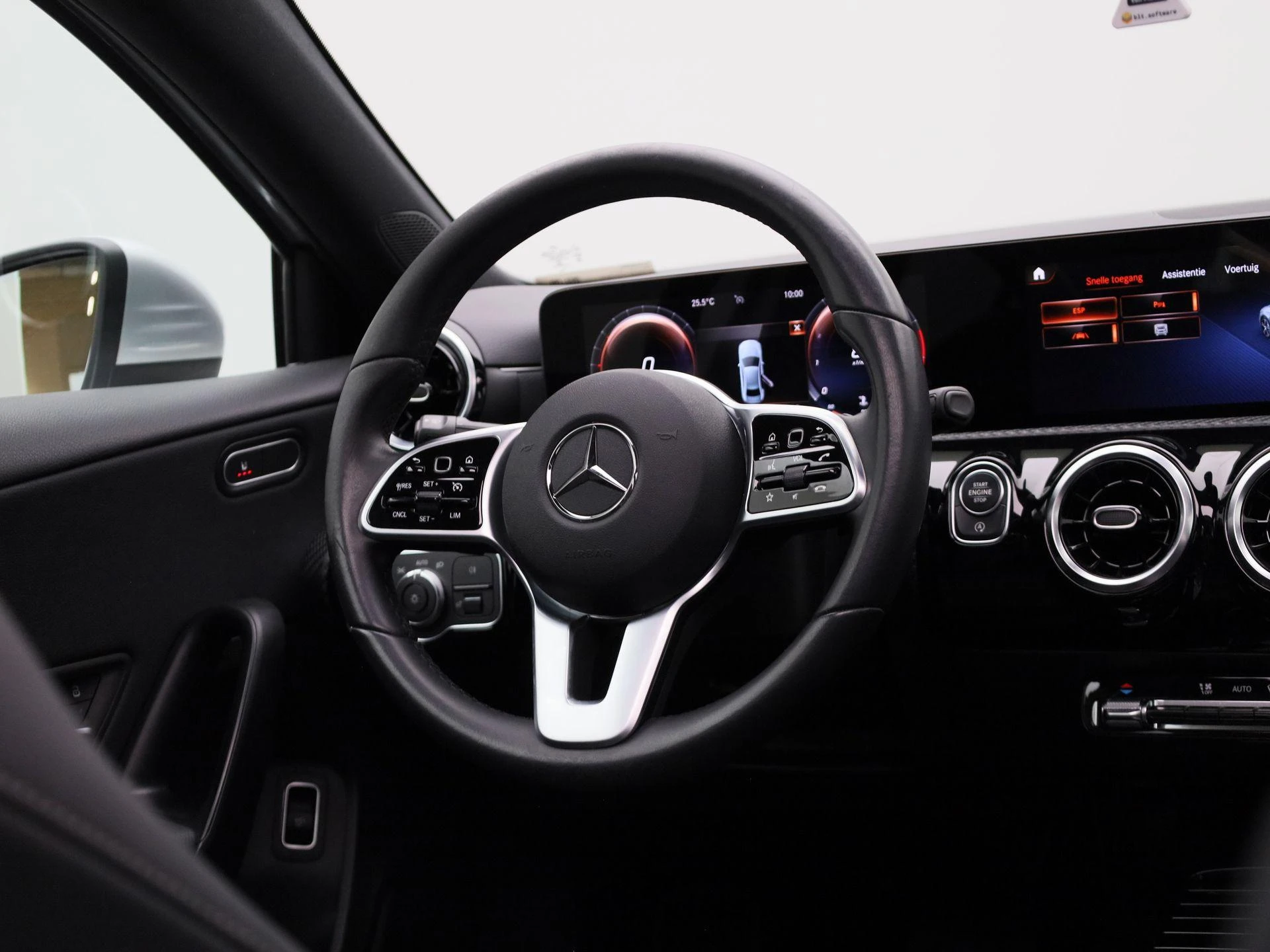 Mercedes-Benz-Classe A-image-35