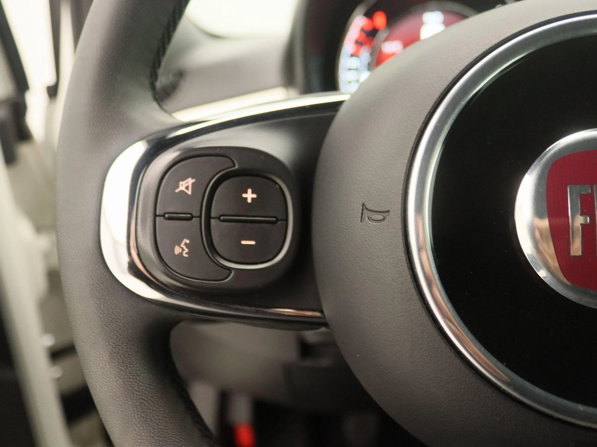 Fiat-500C-image-18