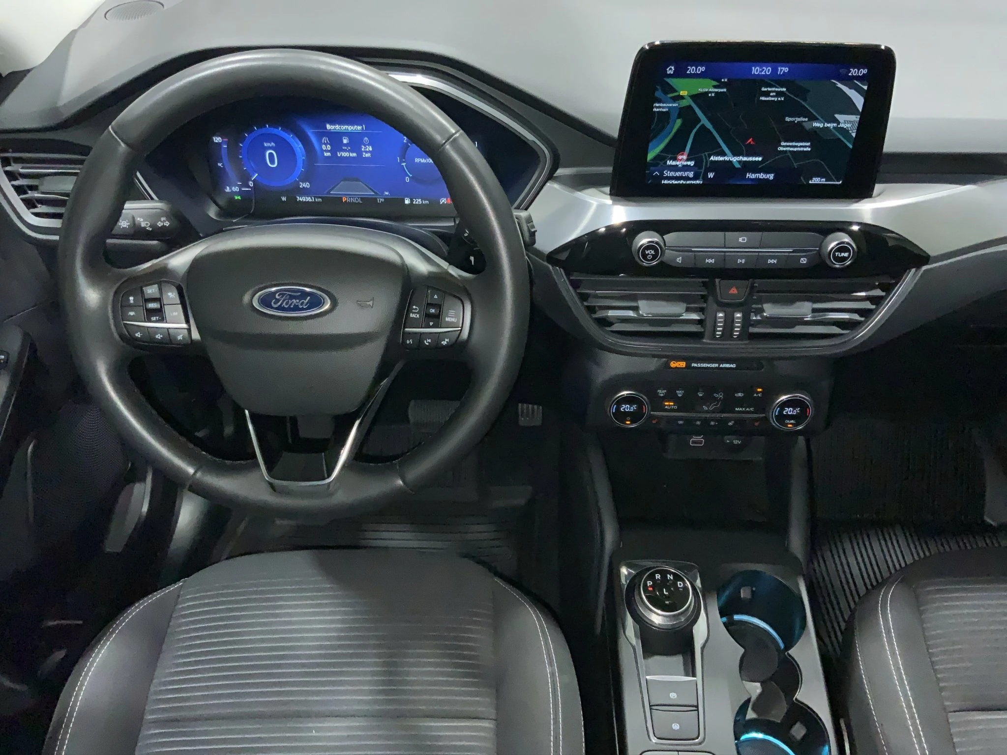 Ford-Kuga-image-11