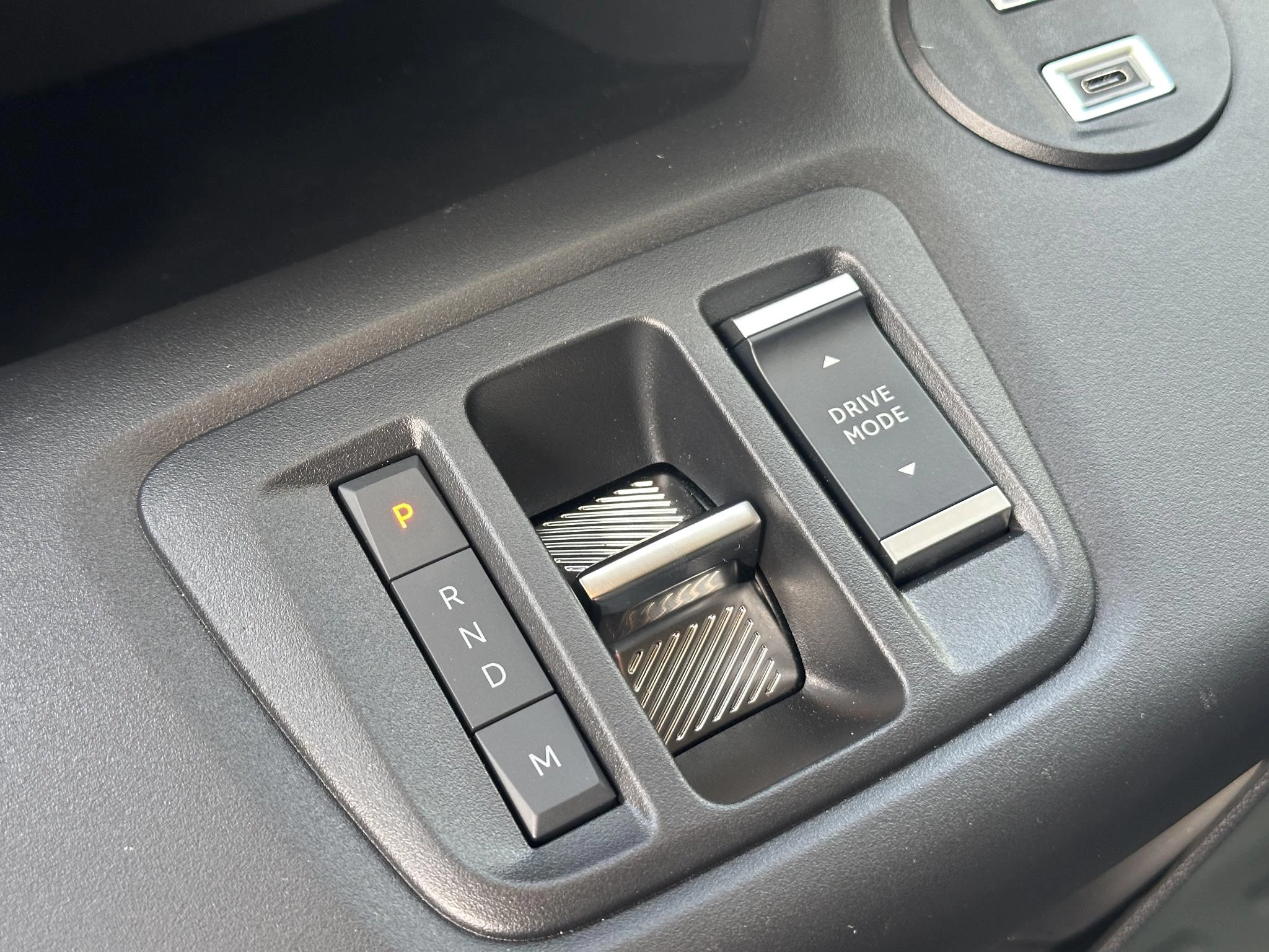 Peugeot-Partner-image-10