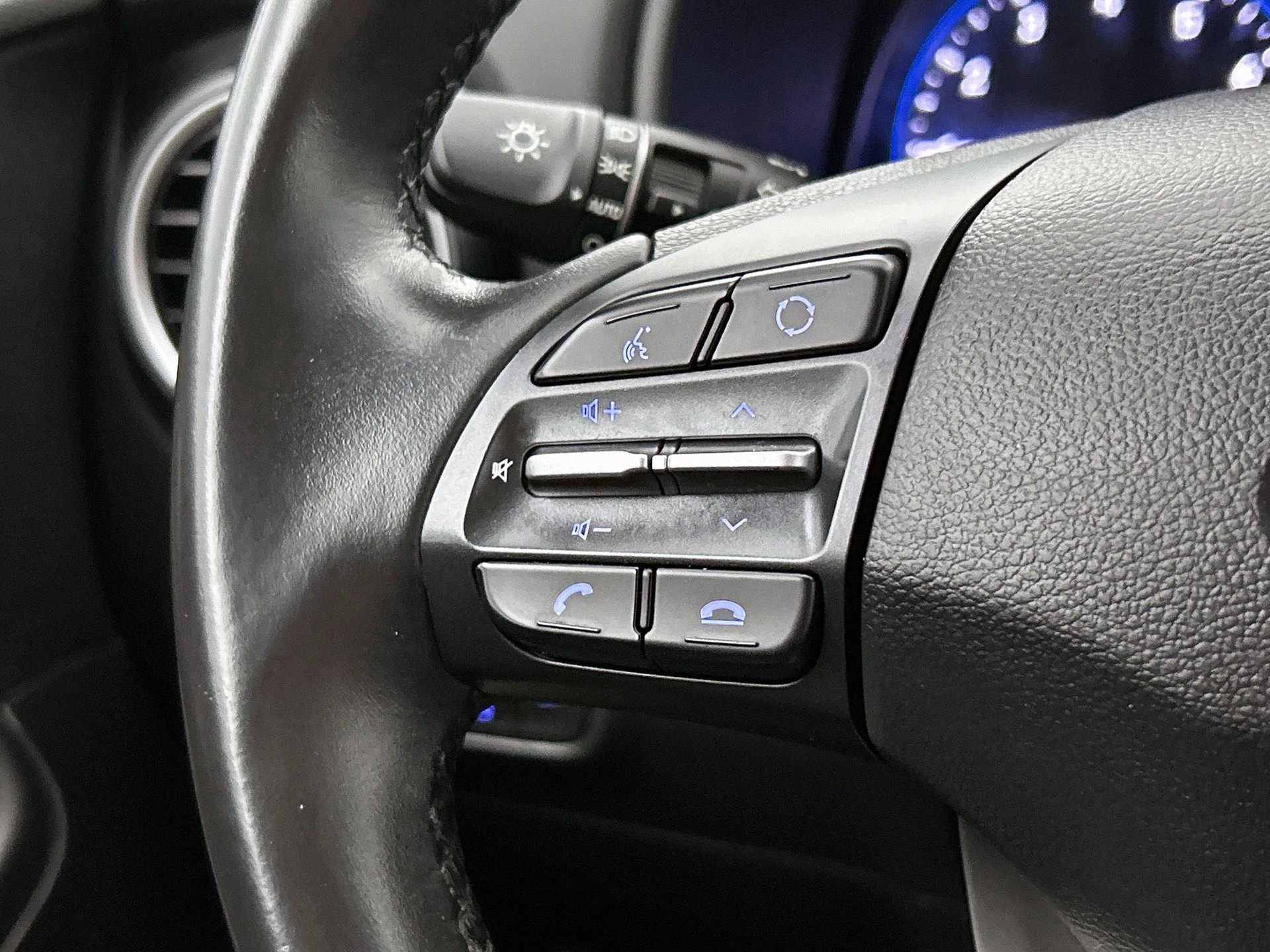 Hyundai-Kona-image-19