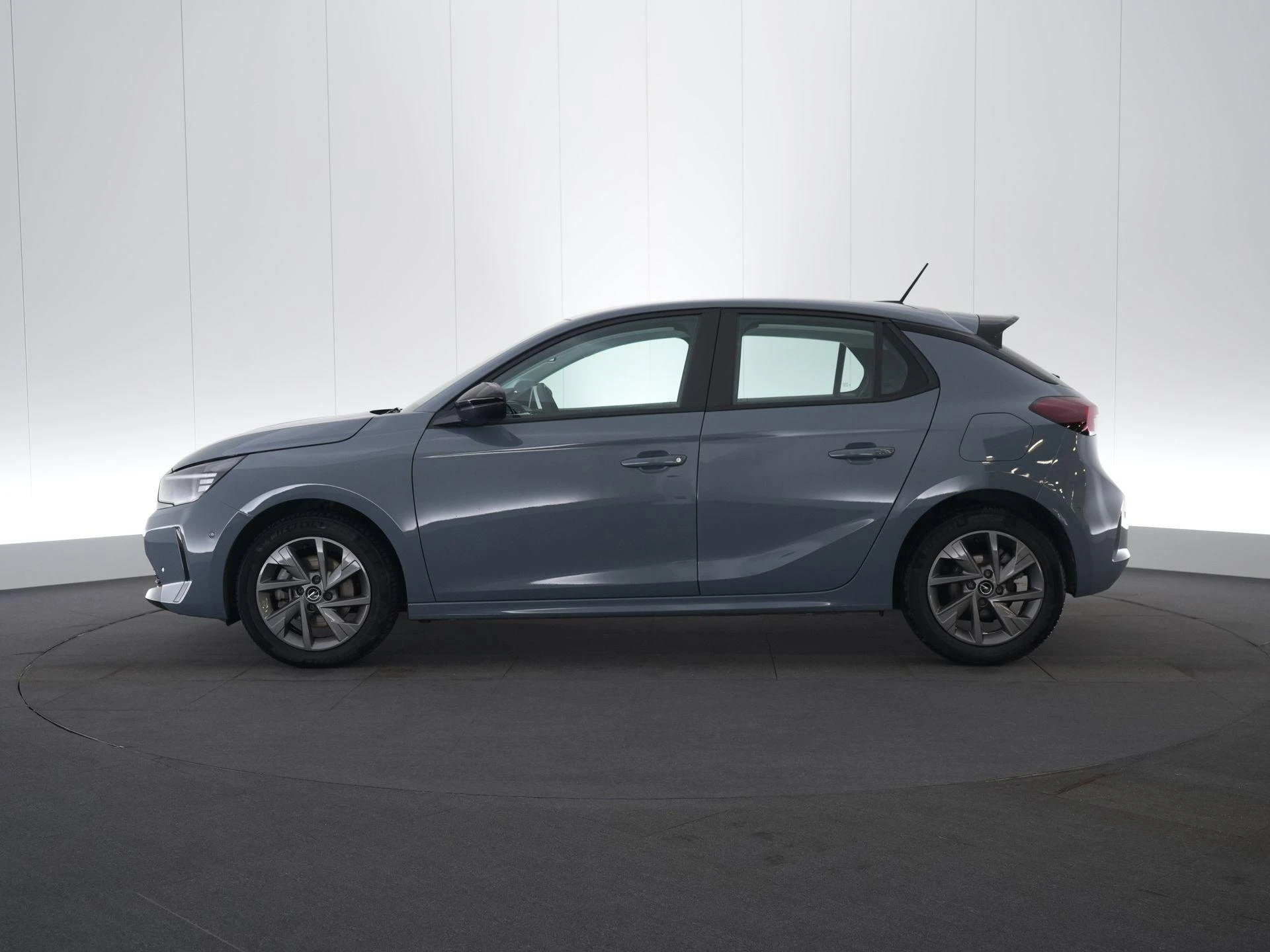 Opel-Corsa-image-3
