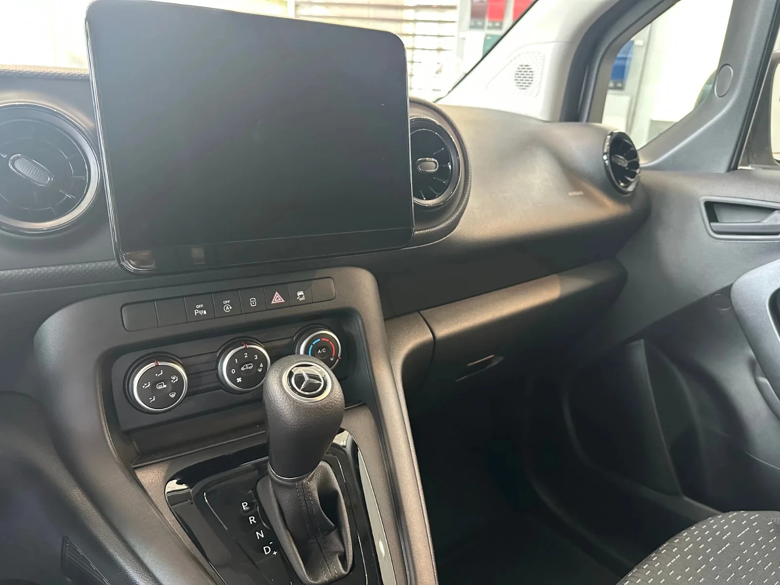 Mercedes-Benz-Citan-image-6