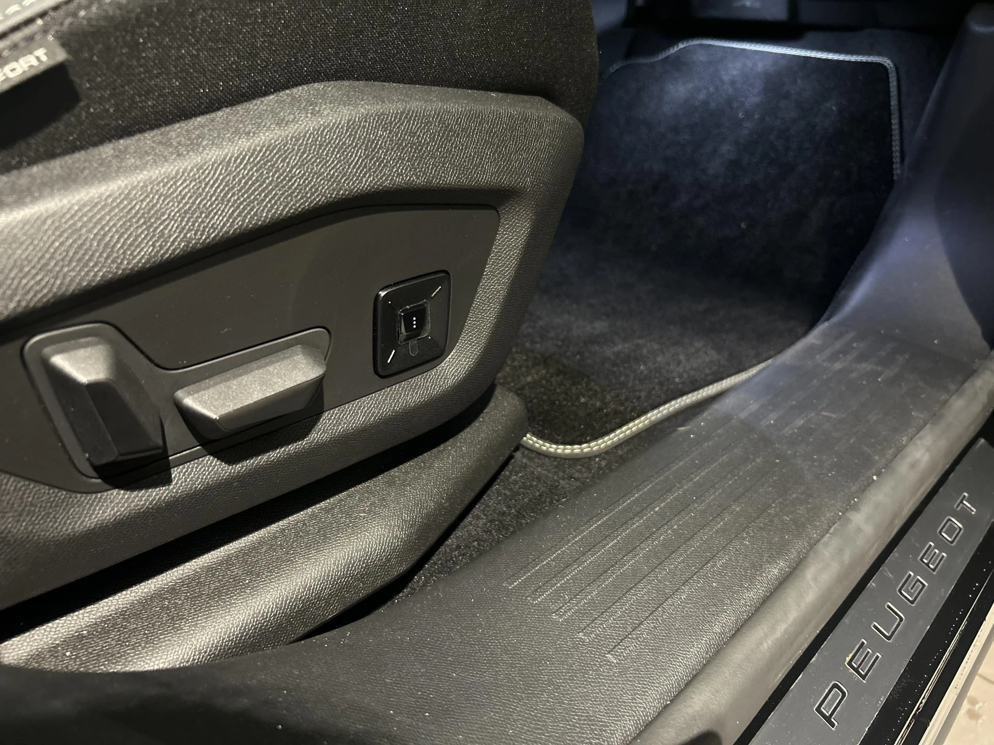 Peugeot-3008-image-30