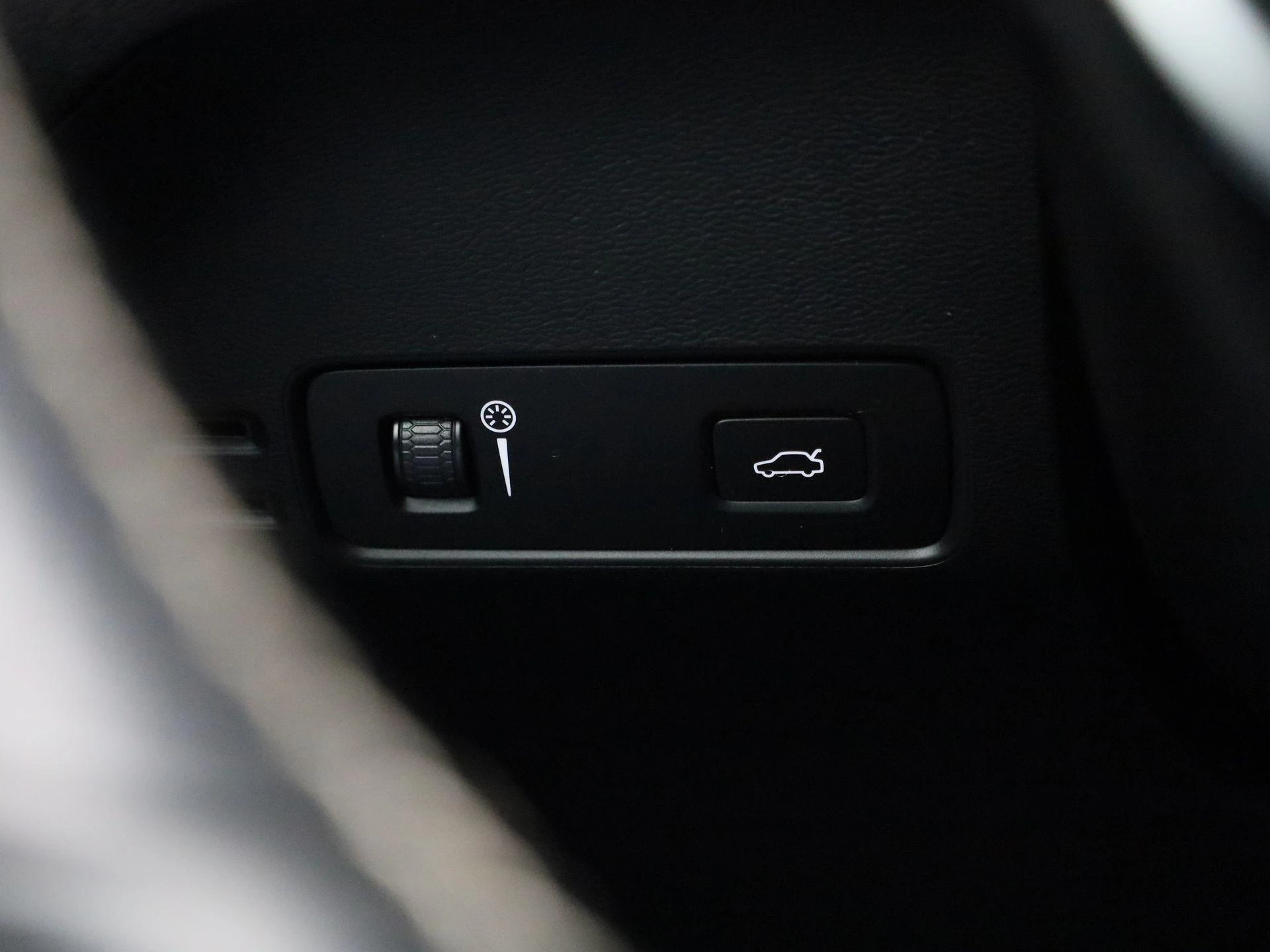 Volvo-XC40-image-22