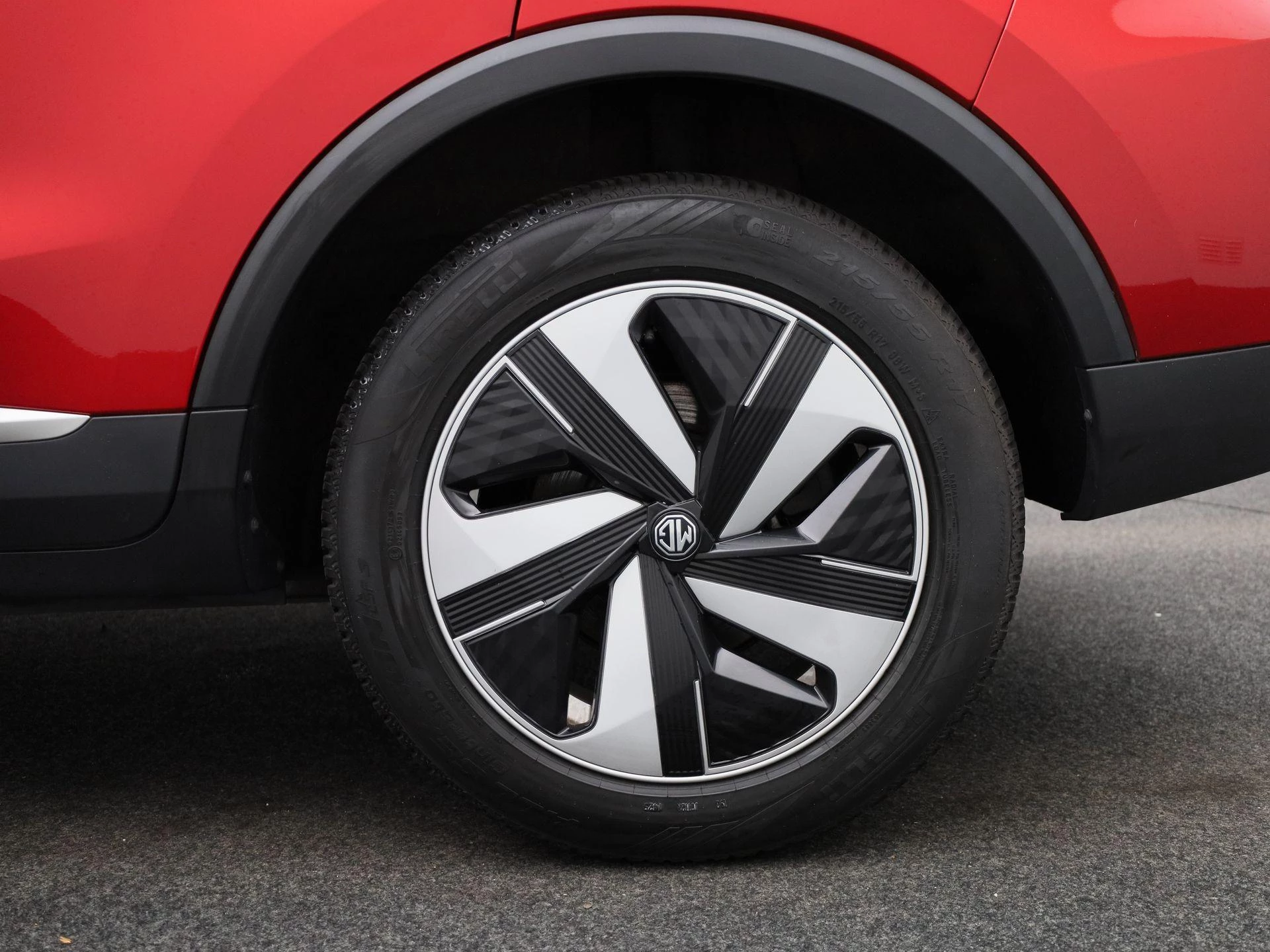 MG ZS EV Long Range Luxury 70 kWh