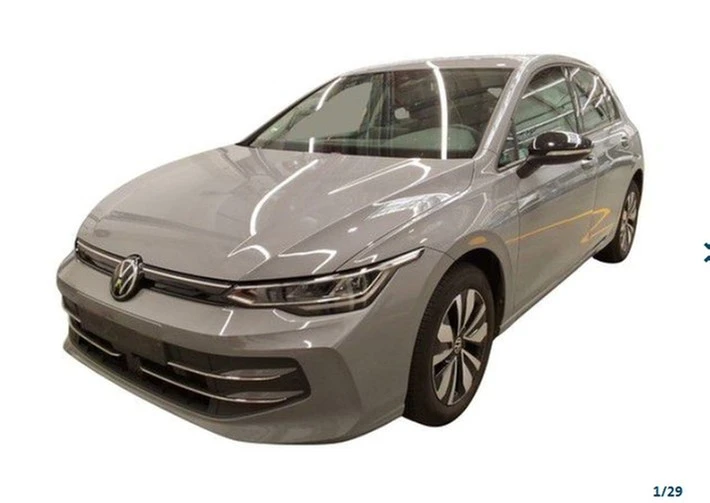 Volkswagen-Golf-image-0