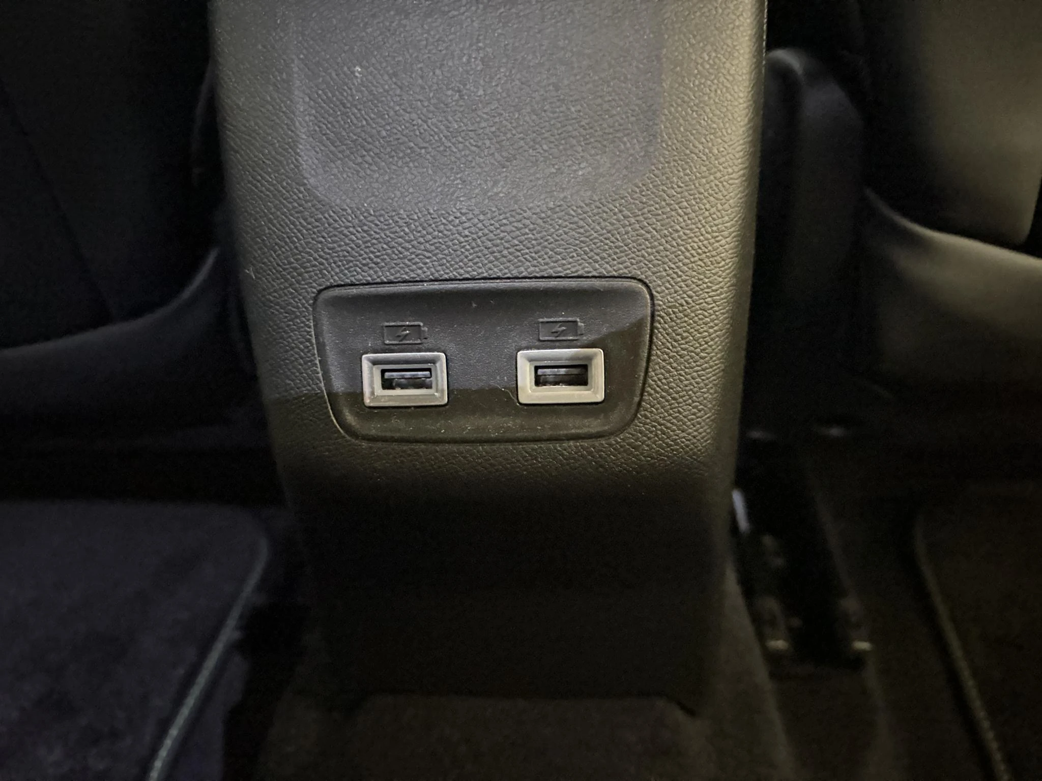 Peugeot-208-image-20