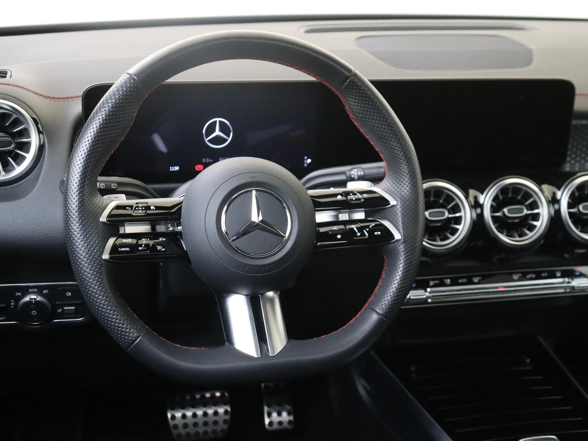 Mercedes-Benz EQB 250+ Business Solution AMG 71 kWh