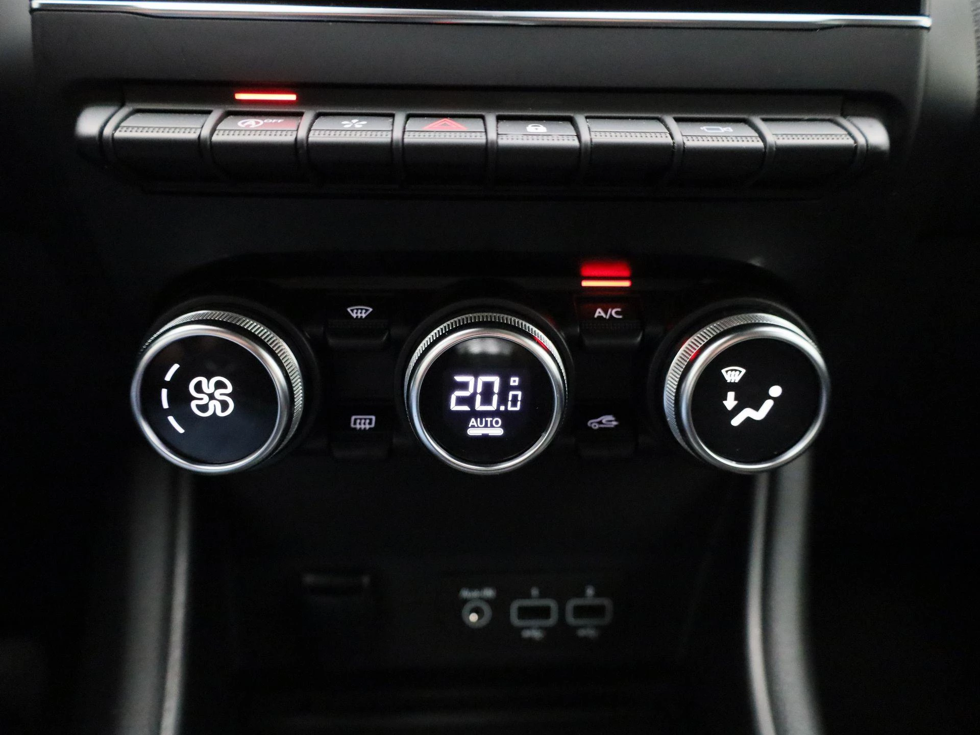Renault-Captur-image-21