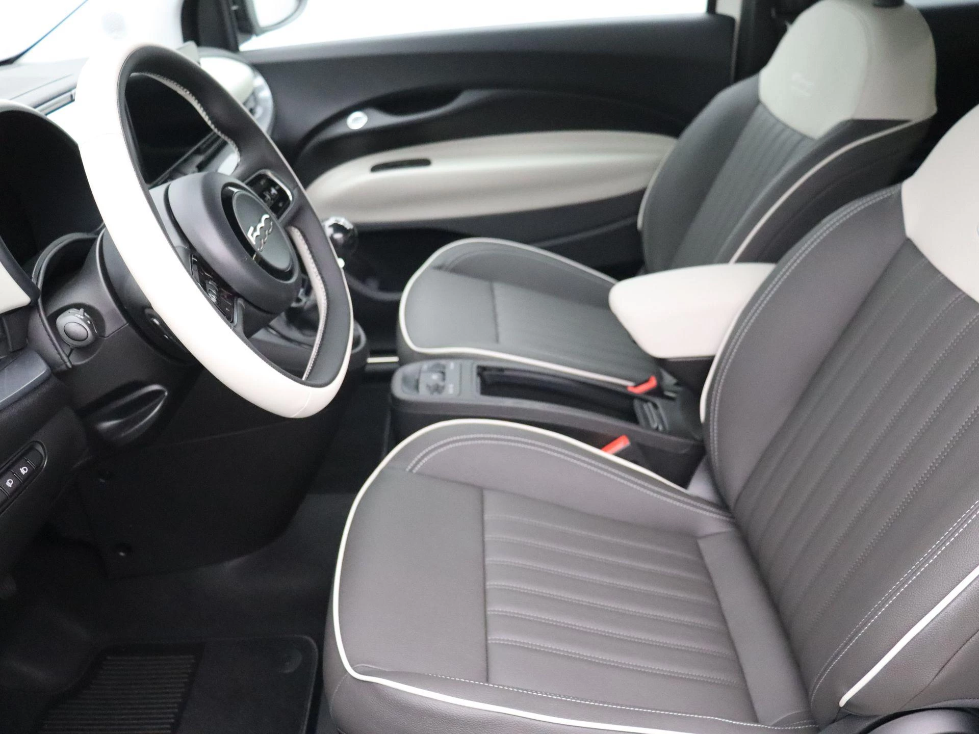 Fiat 500C 1.0 Hybrid LA PRIMA cabrio