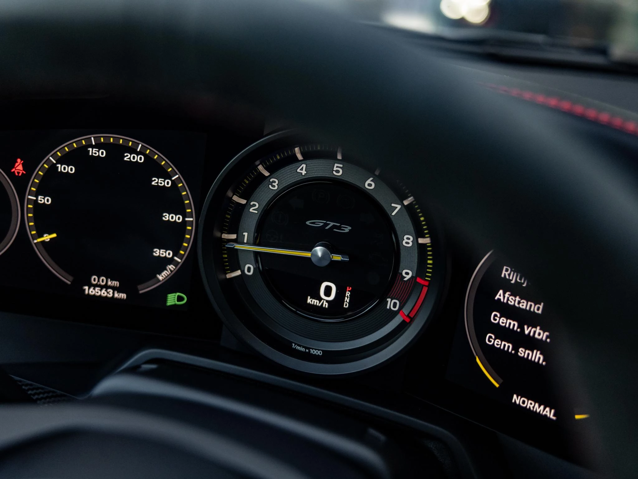 Porsche-911-image-36